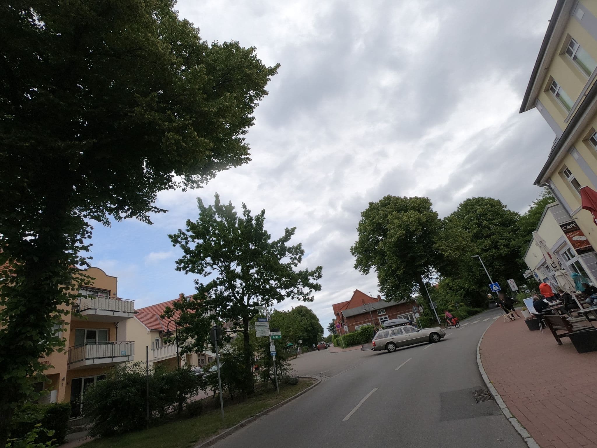 Street view near Villa Leuchtturm, Bastorf — © carlheinz (CC BY-SA · Mapillary)