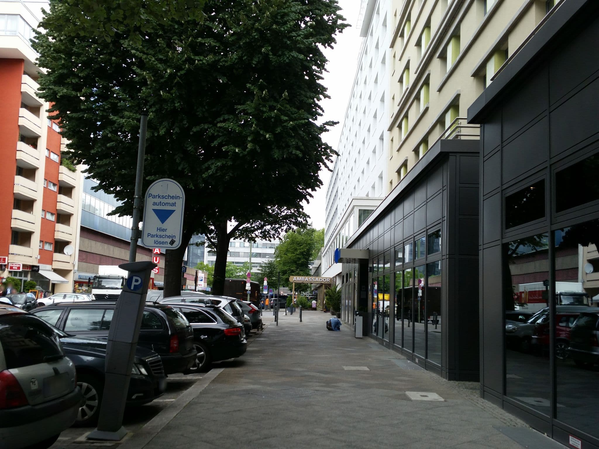 Street view near Ibis Berlin Kurfuerstendamm, Schöneberg — © jopparn (CC BY-SA · Mapillary)