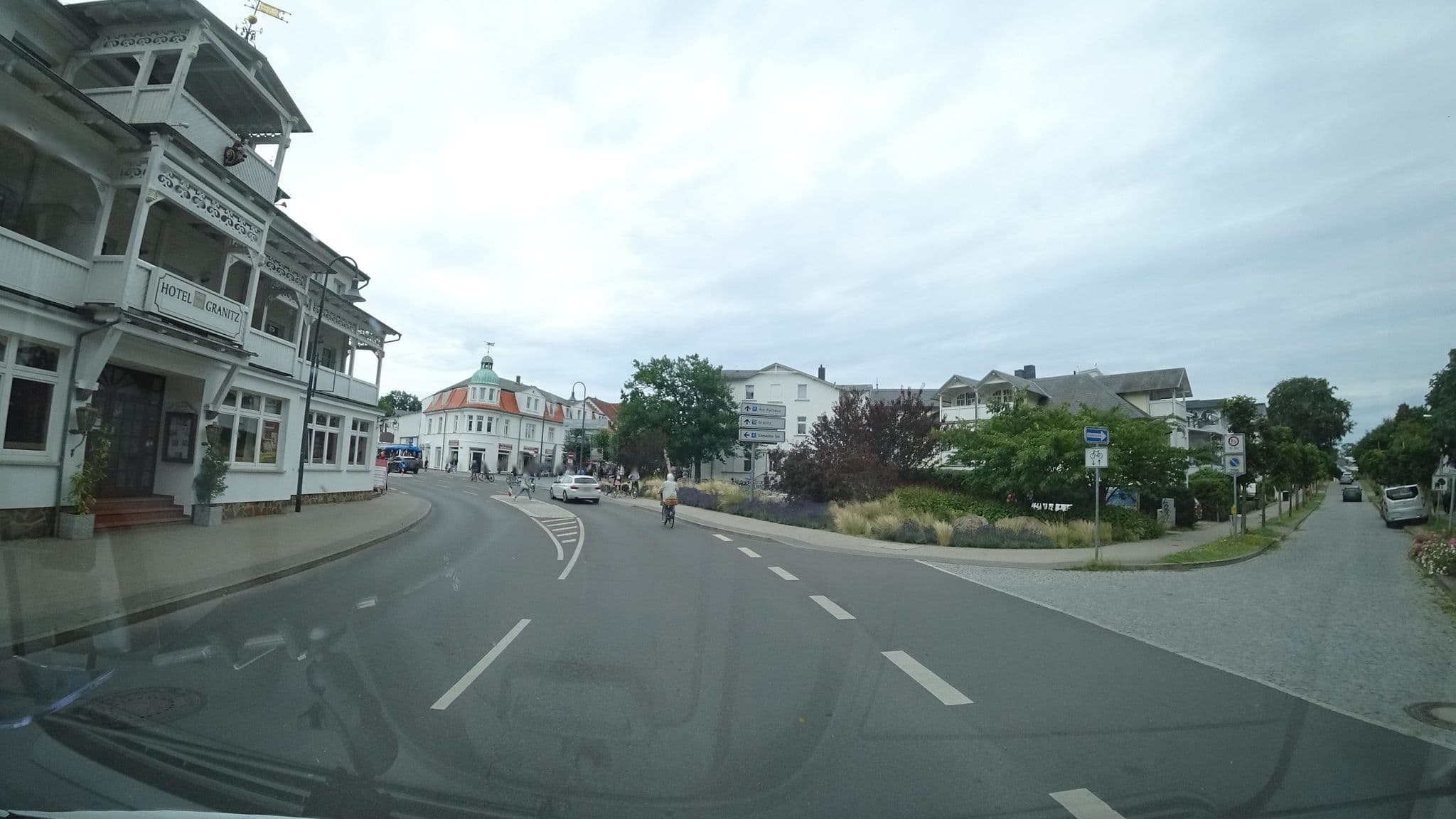 Street view near Hotel Granitz, Ostseebad Binz
