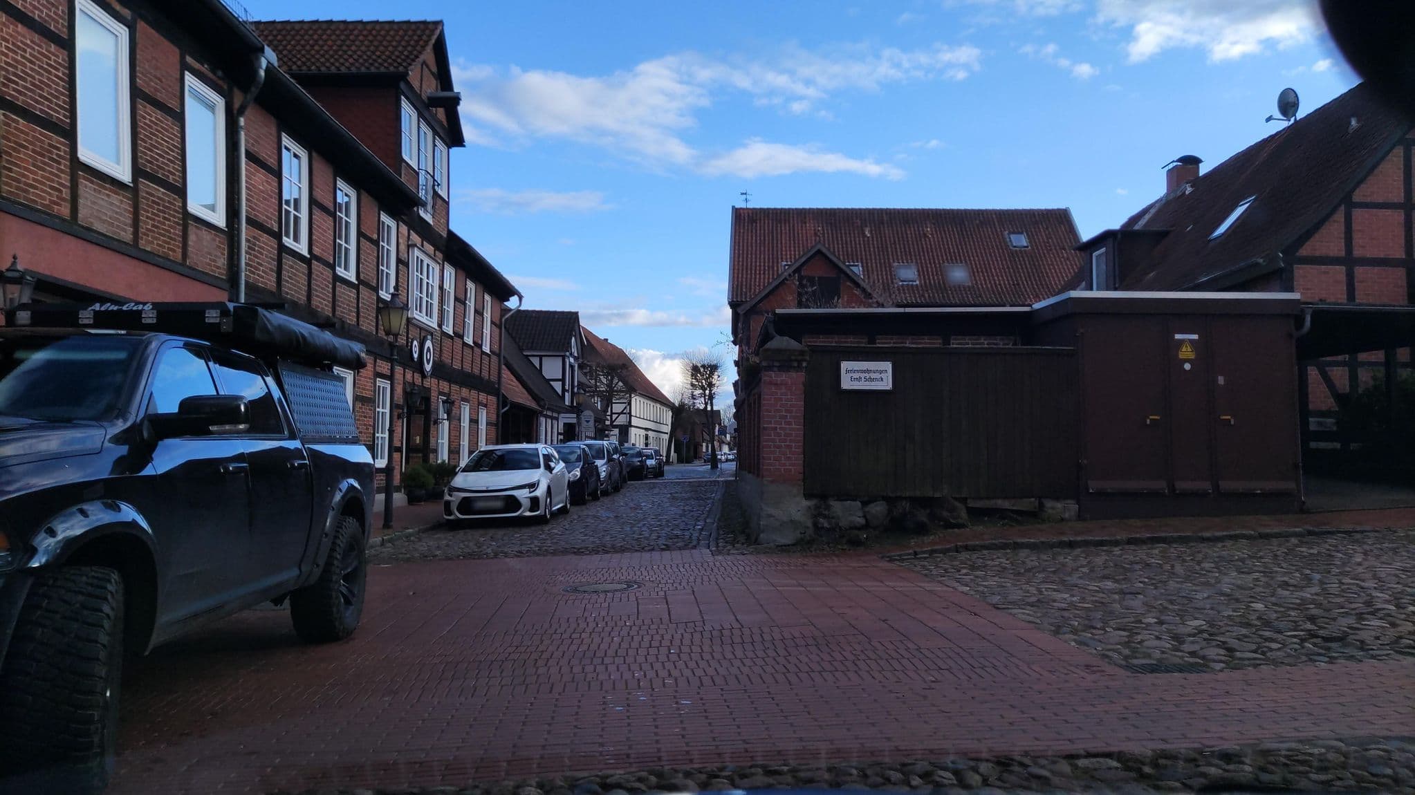 Street view near Landhaus zur Aue, Bad Bevensen — © hotteliene (CC BY-SA · Mapillary)