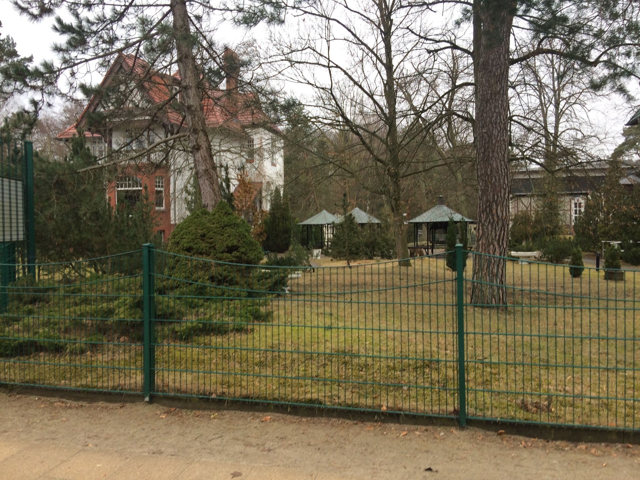 Street view near Haus 1, Seebad Heringsdorf — © alexthegreat (CC BY-SA · Mapillary)