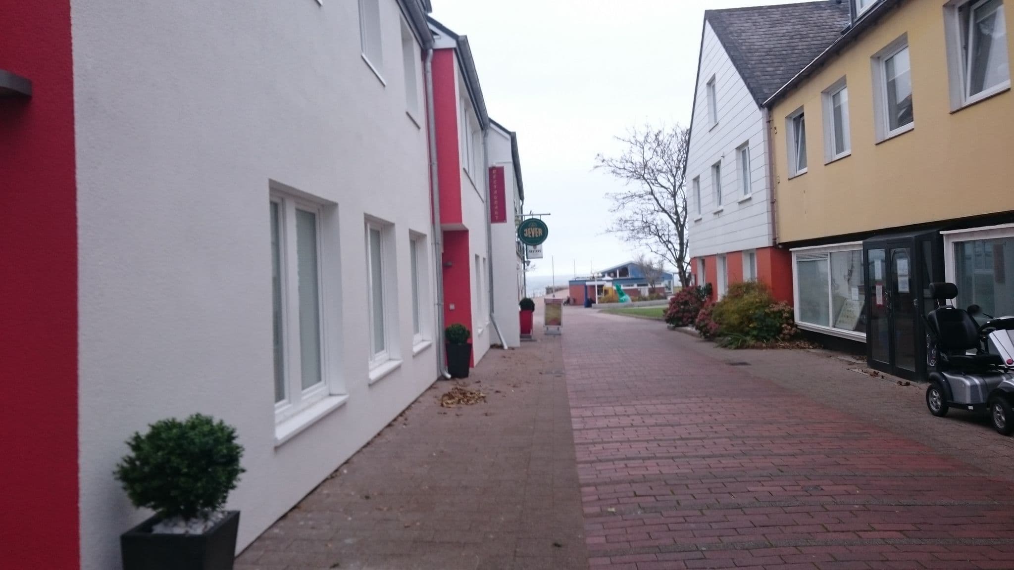 Street view near Hobbje Appartements, Helgoland — © thx (CC BY-SA · Mapillary)