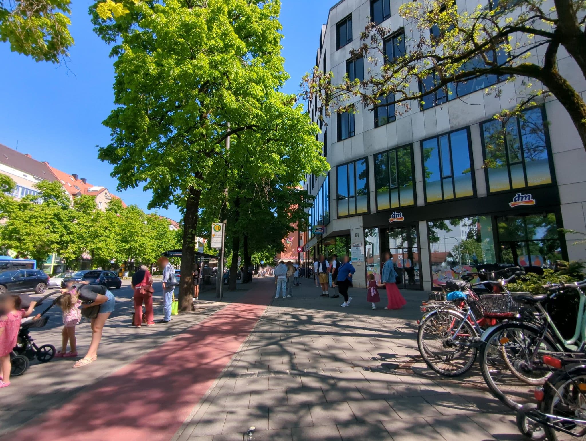 Street view near Hotel Rotkreuzplatz, Munich