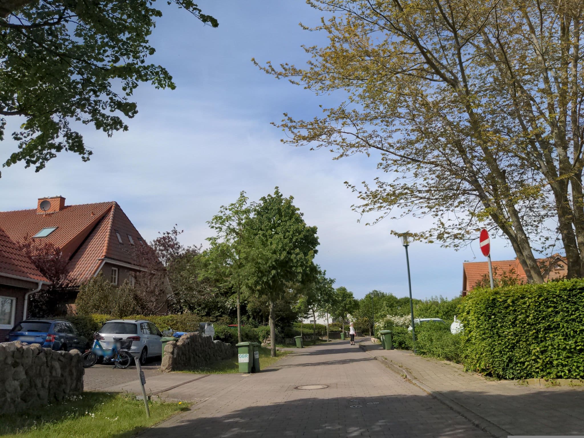 Street view near Steilküste, Ostseebad Boltenhagen — © rasmustravemnd (CC BY-SA · Mapillary)