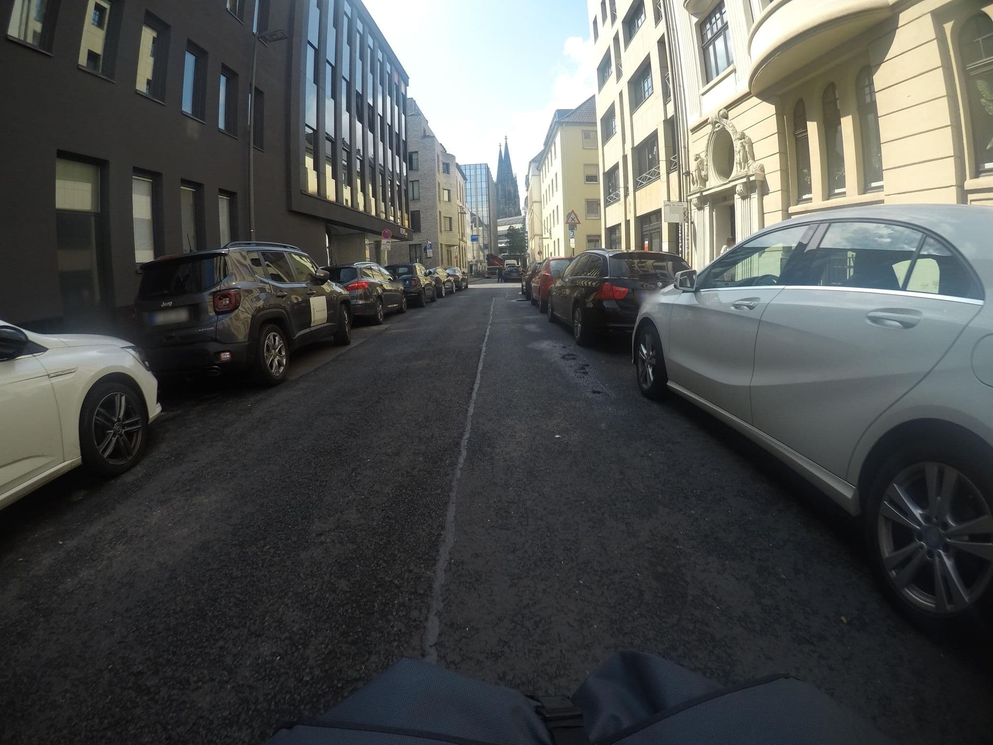 Street view near Domstern, Altstadt Nord — © mfa (CC BY-SA · Mapillary)
