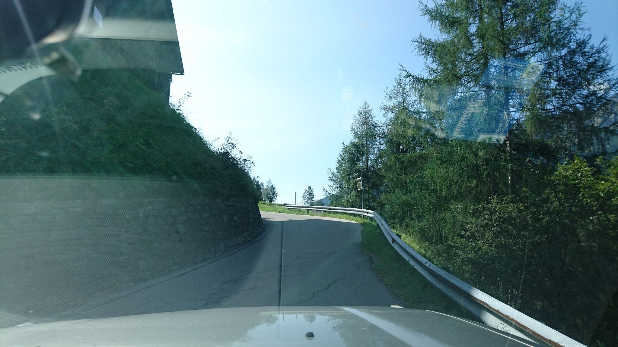 Street view near Landhof Adlerhorst, Heiligenblut — © voschix (CC BY-SA · Mapillary)