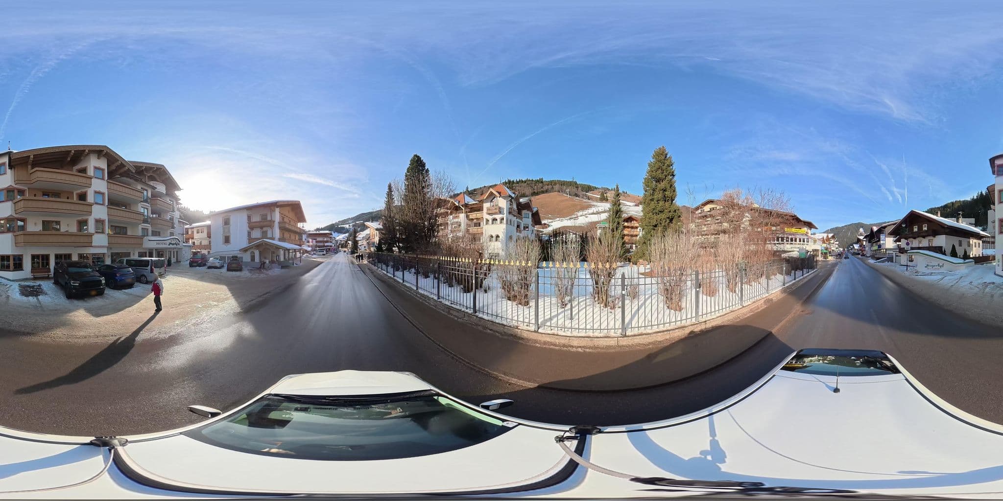 Street view near Hotel Jägerhof, Aschau — © osmplus_org (CC BY-SA · Mapillary)