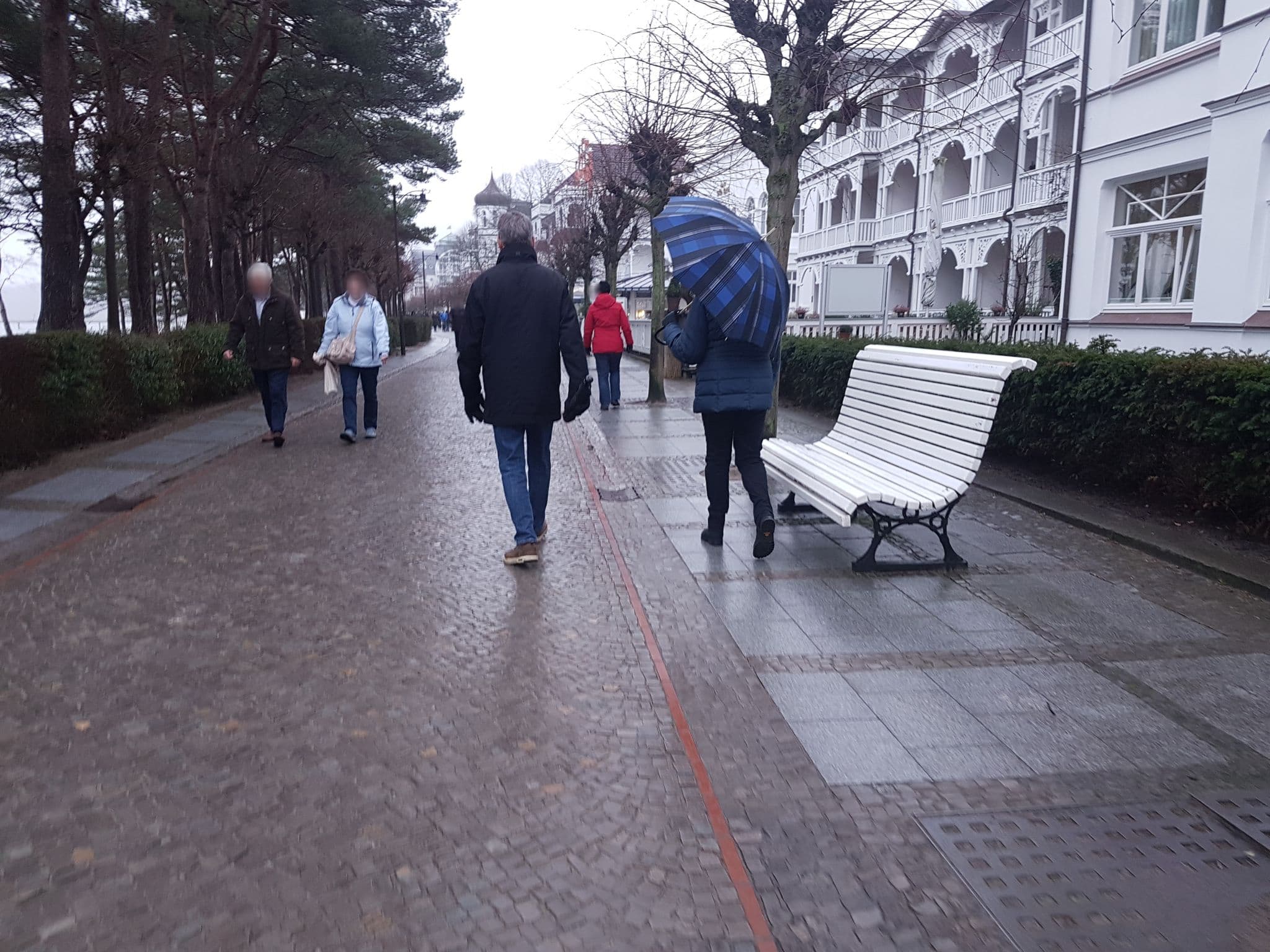 Street view near Villa Gudrun, Ostseebad Binz — © changchun1 (CC BY-SA · Mapillary)