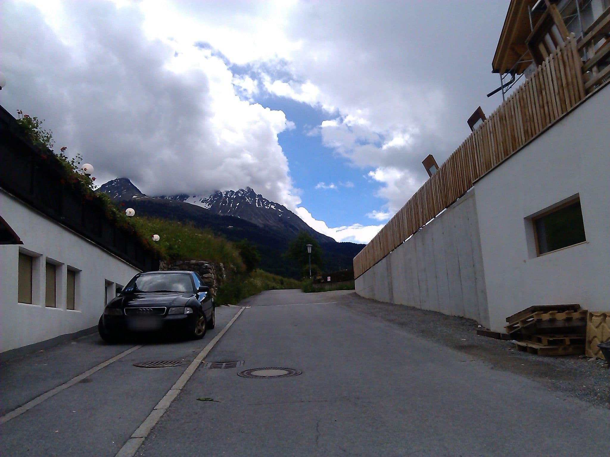 Street view near Alpenrose Apart, Nauders — © changchun1 (CC BY-SA · Mapillary)