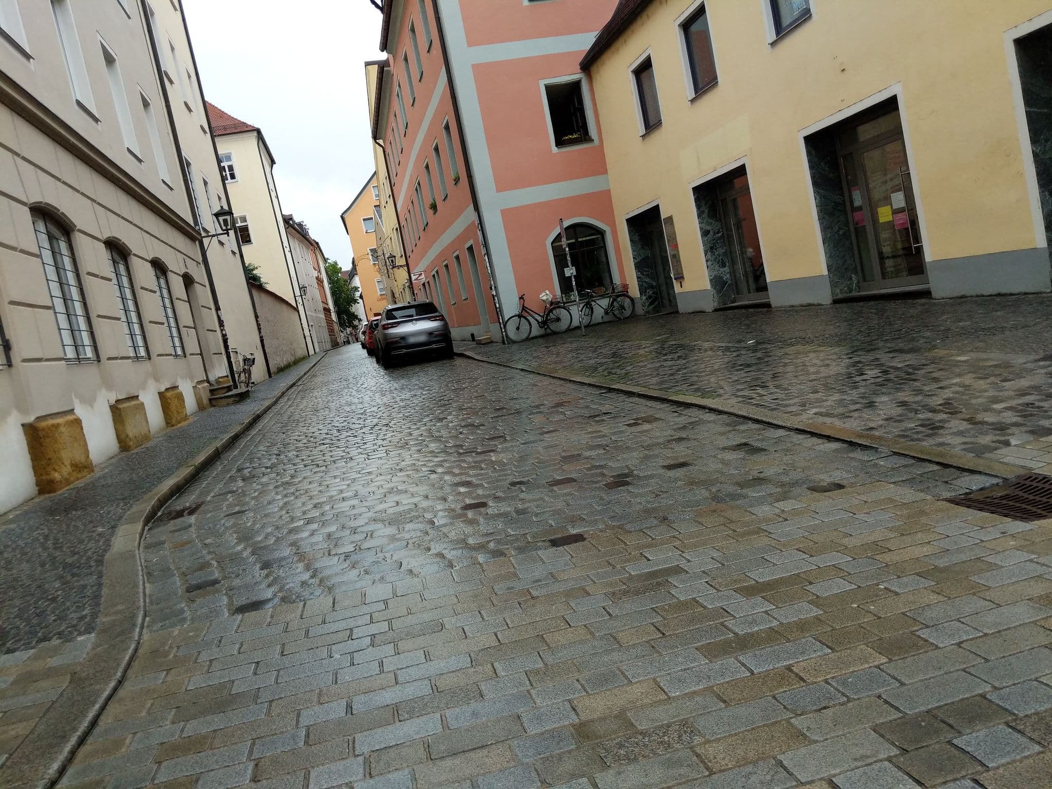 Street view near Little 7 Boutique Hotel, Regensburg — © toaskoas (CC BY-SA · Mapillary)