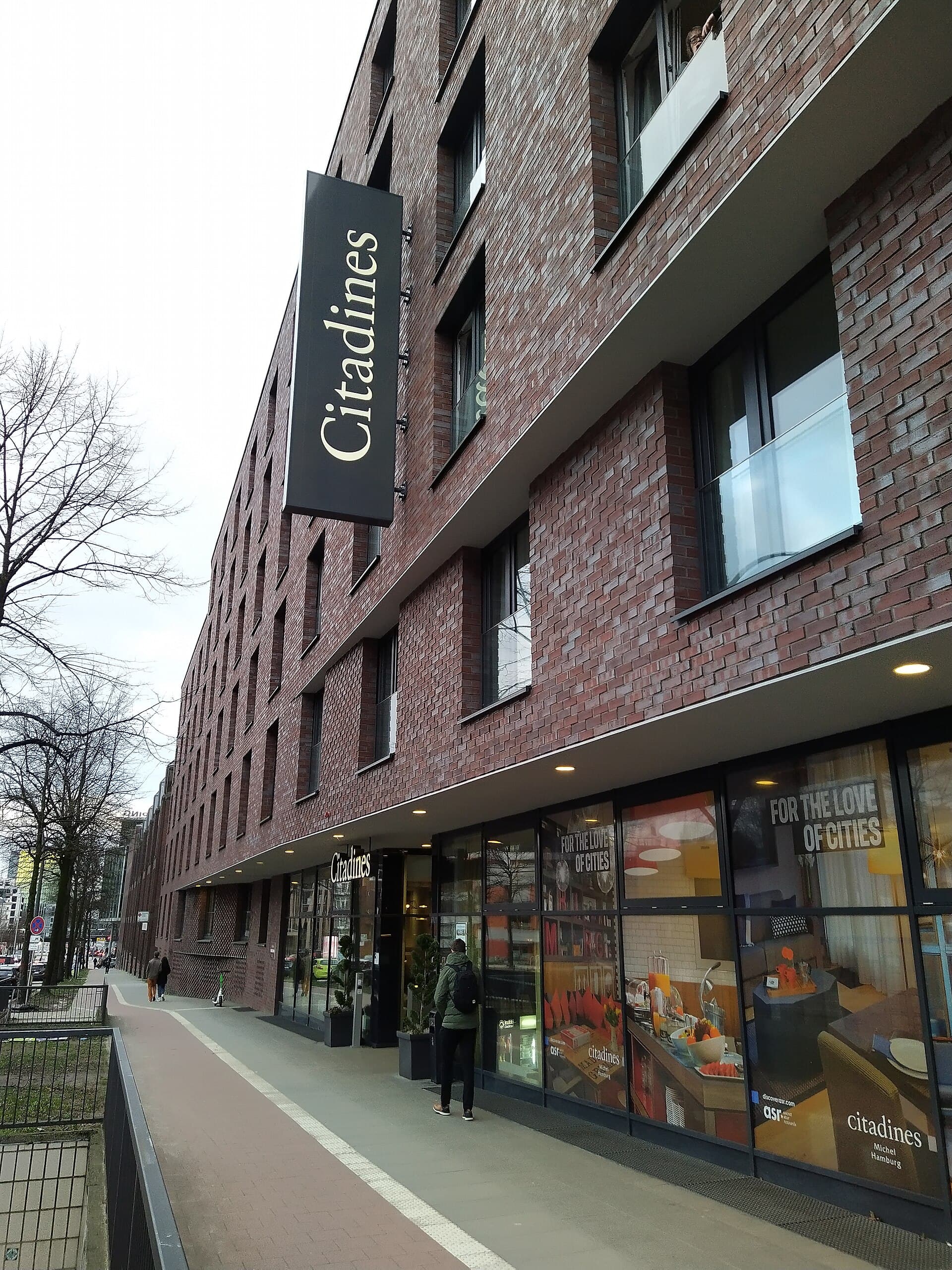 Citadines Michel Hamburg (via Wikimedia Commons, CC BY 4.0)