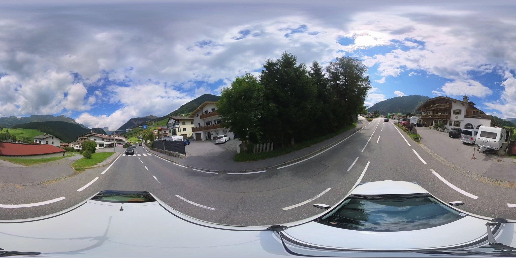 Street view near Landhaus Engadin, Nauders — © osmplus_org (CC BY-SA · Mapillary)