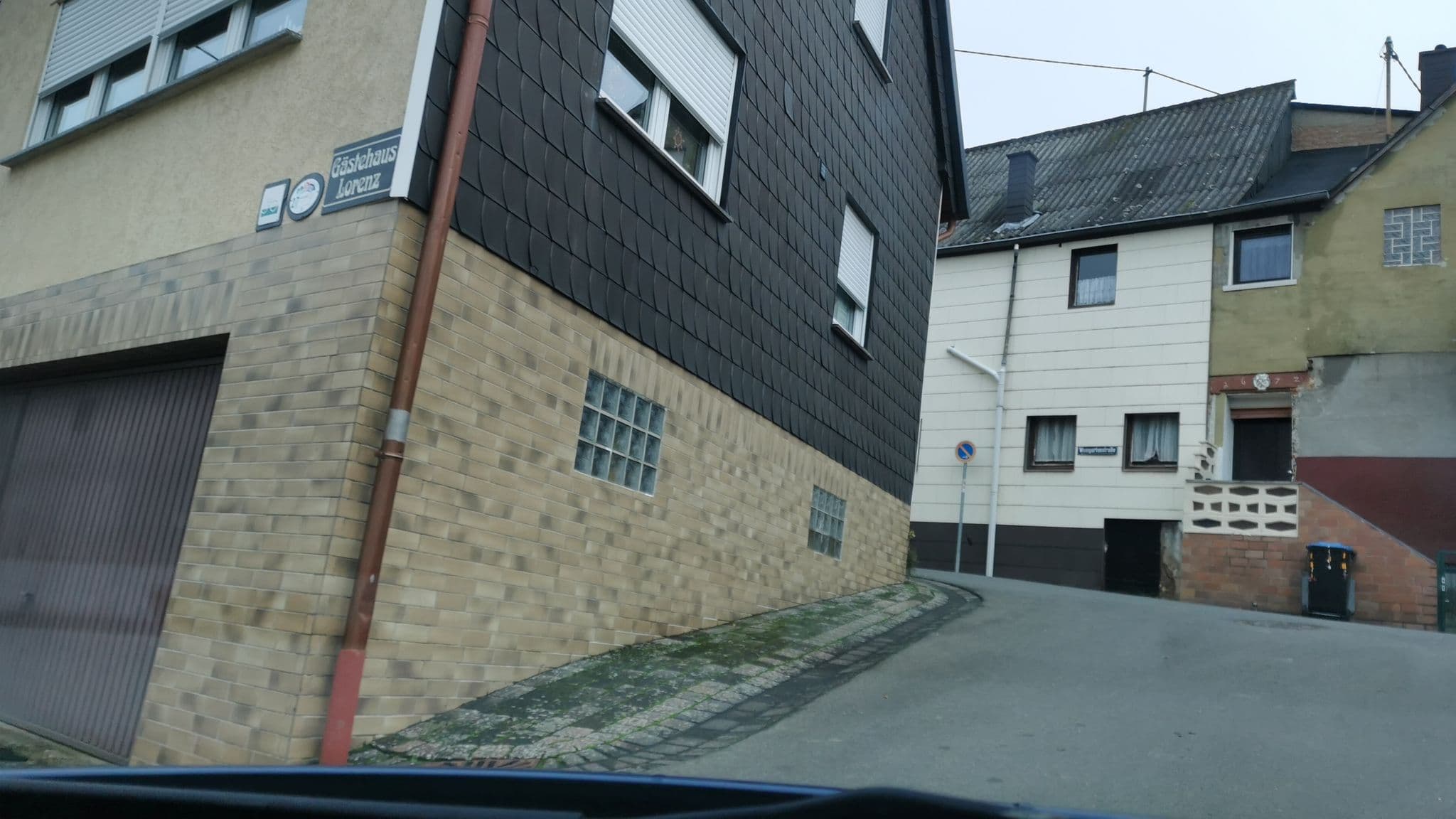 Street view near Haus Konni, Piesport — © ma_rt_in (CC BY-SA · Mapillary)