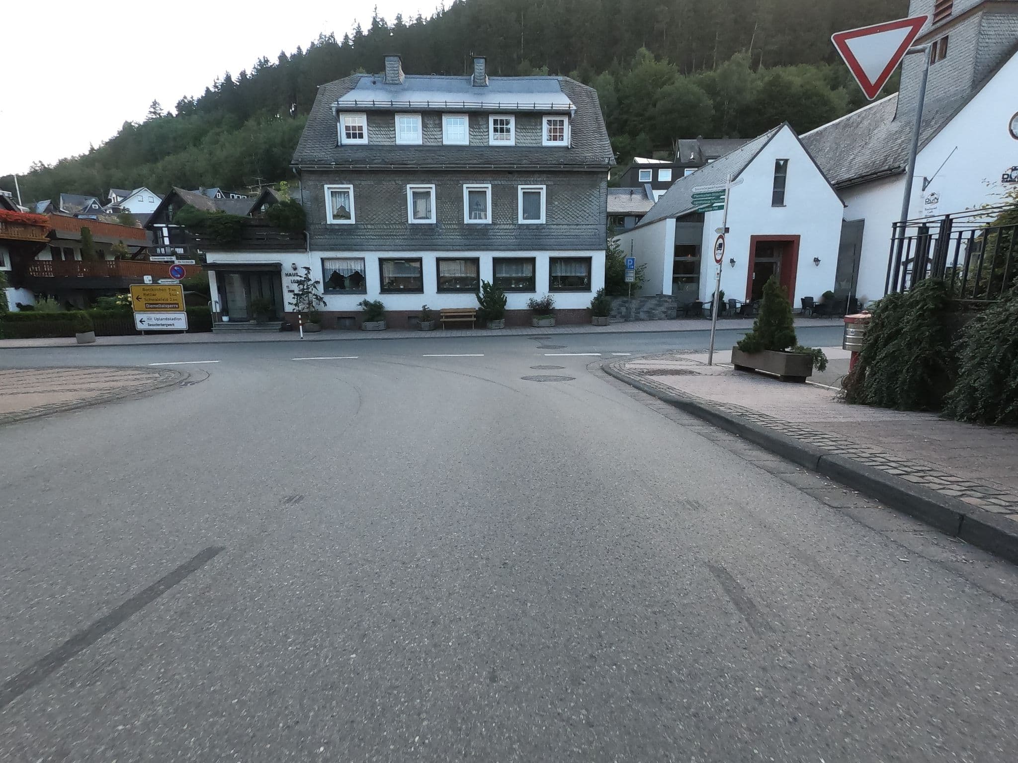Street view near Haus Lore, Willingen — © thedutchcyclist (CC BY-SA · Mapillary)