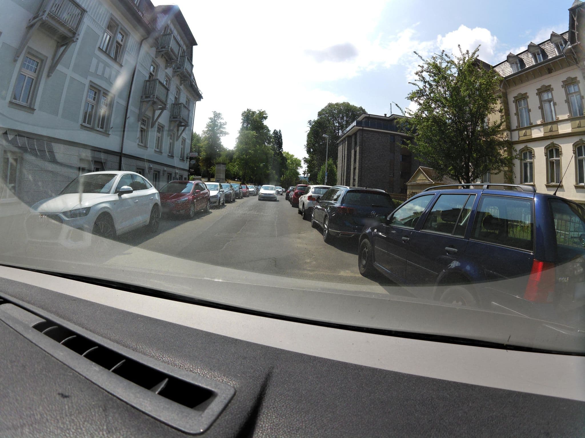 Street view near Gästehaus Salfner, Bad Kissingen — © zoegglmeyr1 (CC BY-SA · Mapillary)