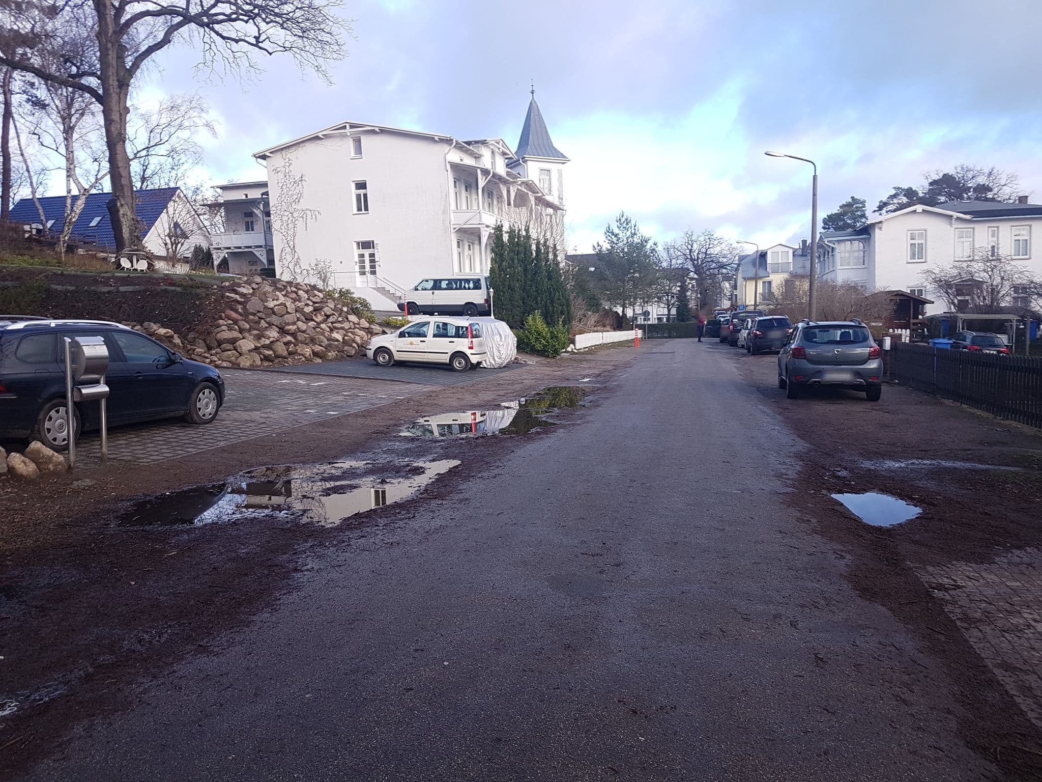 Street view near Haus Hügel, Ostseebad Binz