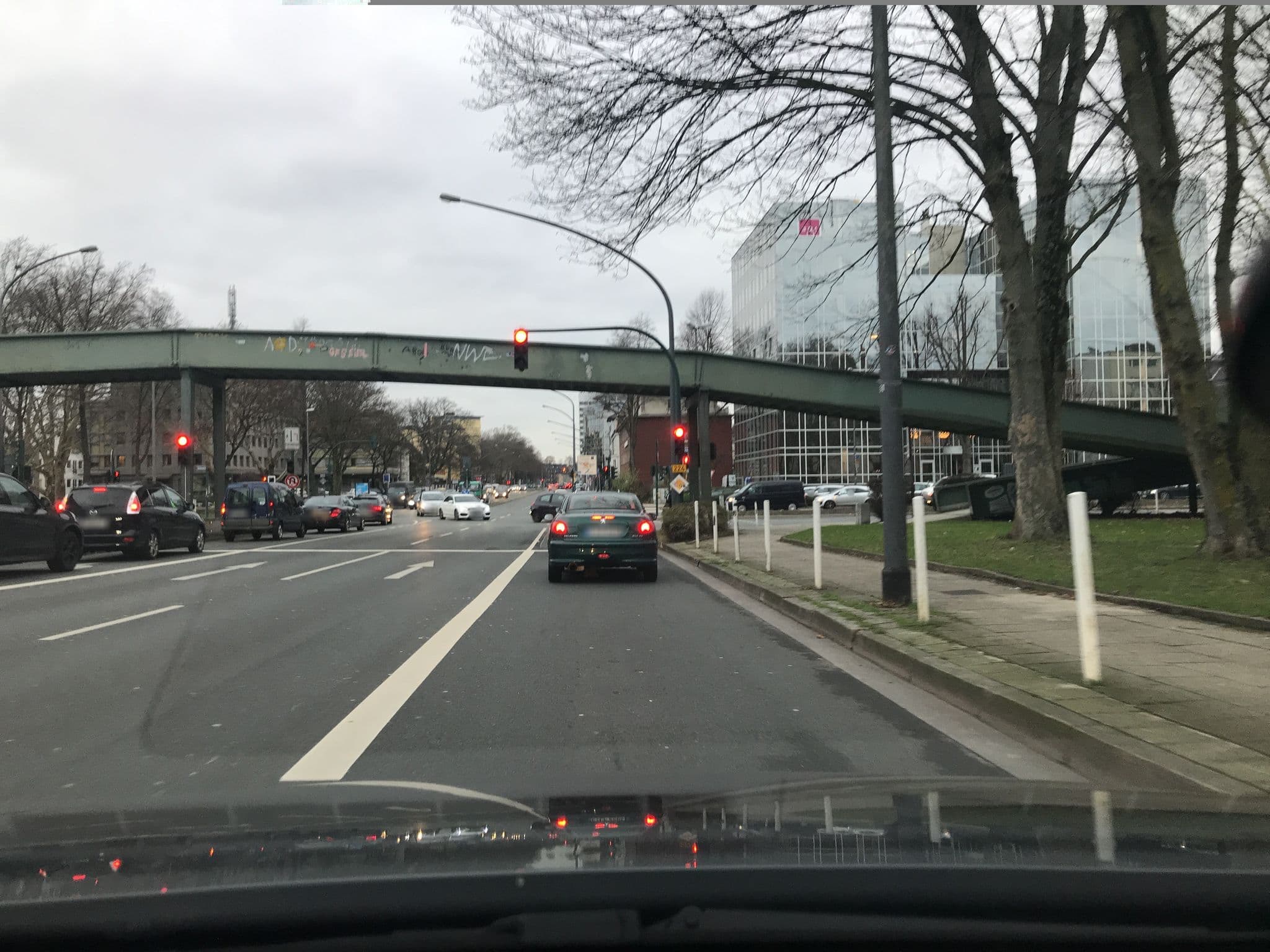 Street view near Businessappartment Am Rüttenscheider Kreuz, Essen — © saschahaberkorn (CC BY-SA · Mapillary)
