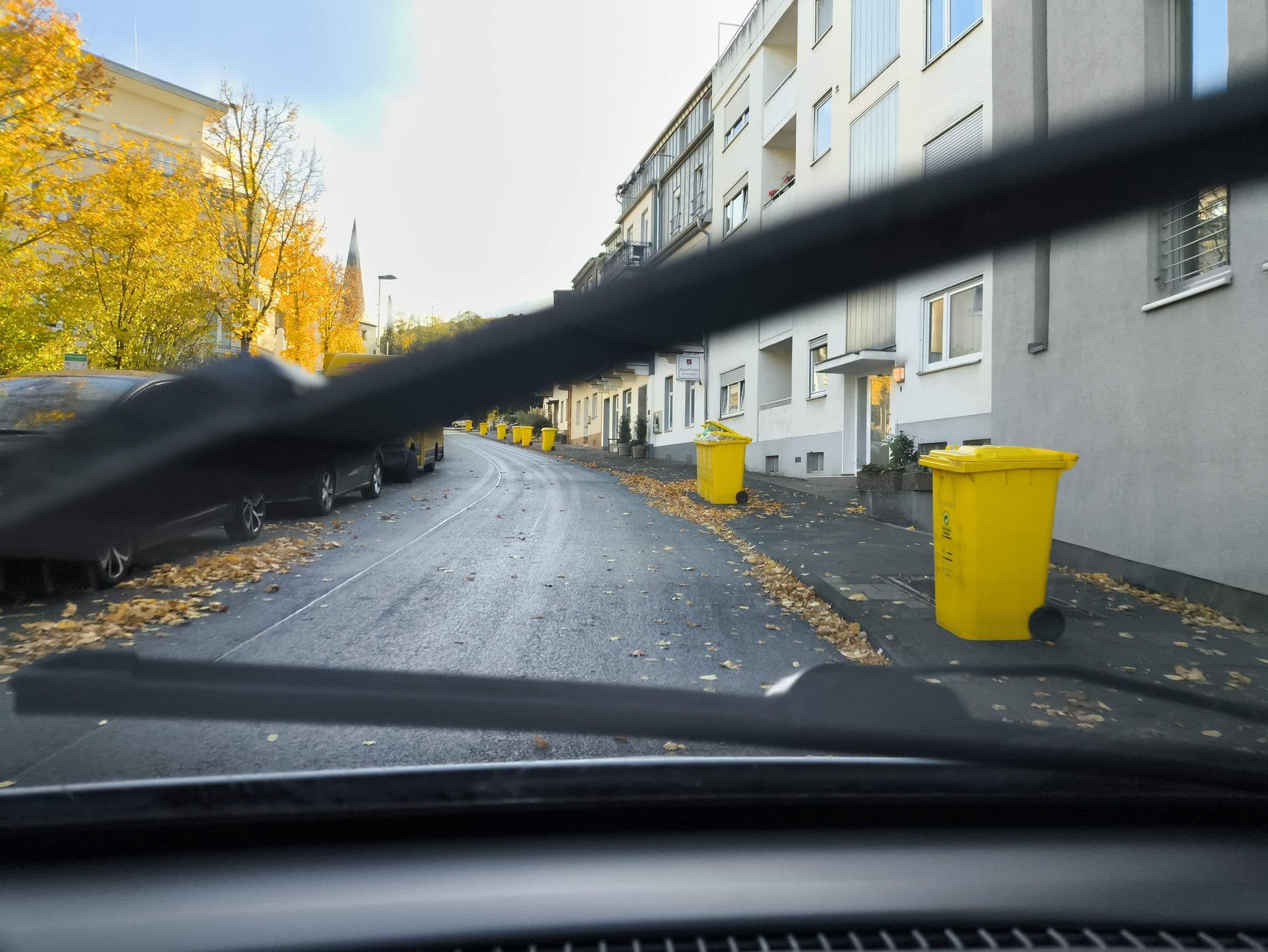 Street view near Aparthotel am Kurpark, Bad Neuenahr-Ahrweiler — © wolly79 (CC BY-SA · Mapillary)