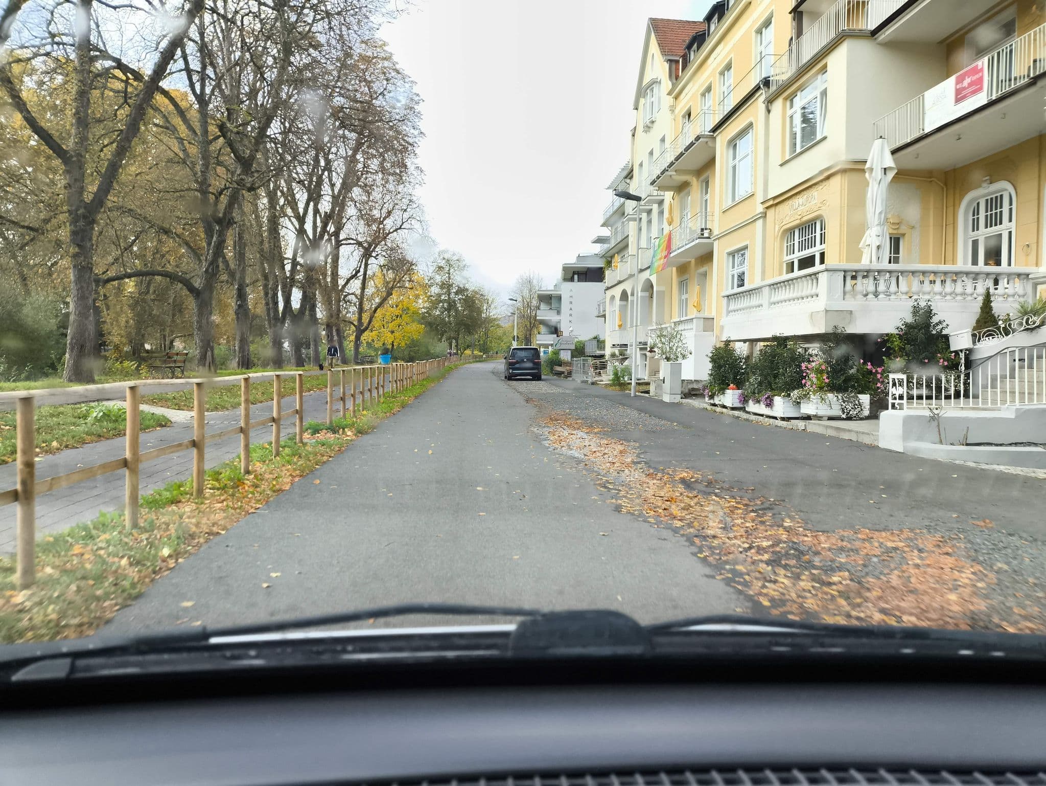 Street view near Villa Aurora, Bad Neuenahr-Ahrweiler — © wolly79 (CC BY-SA · Mapillary)
