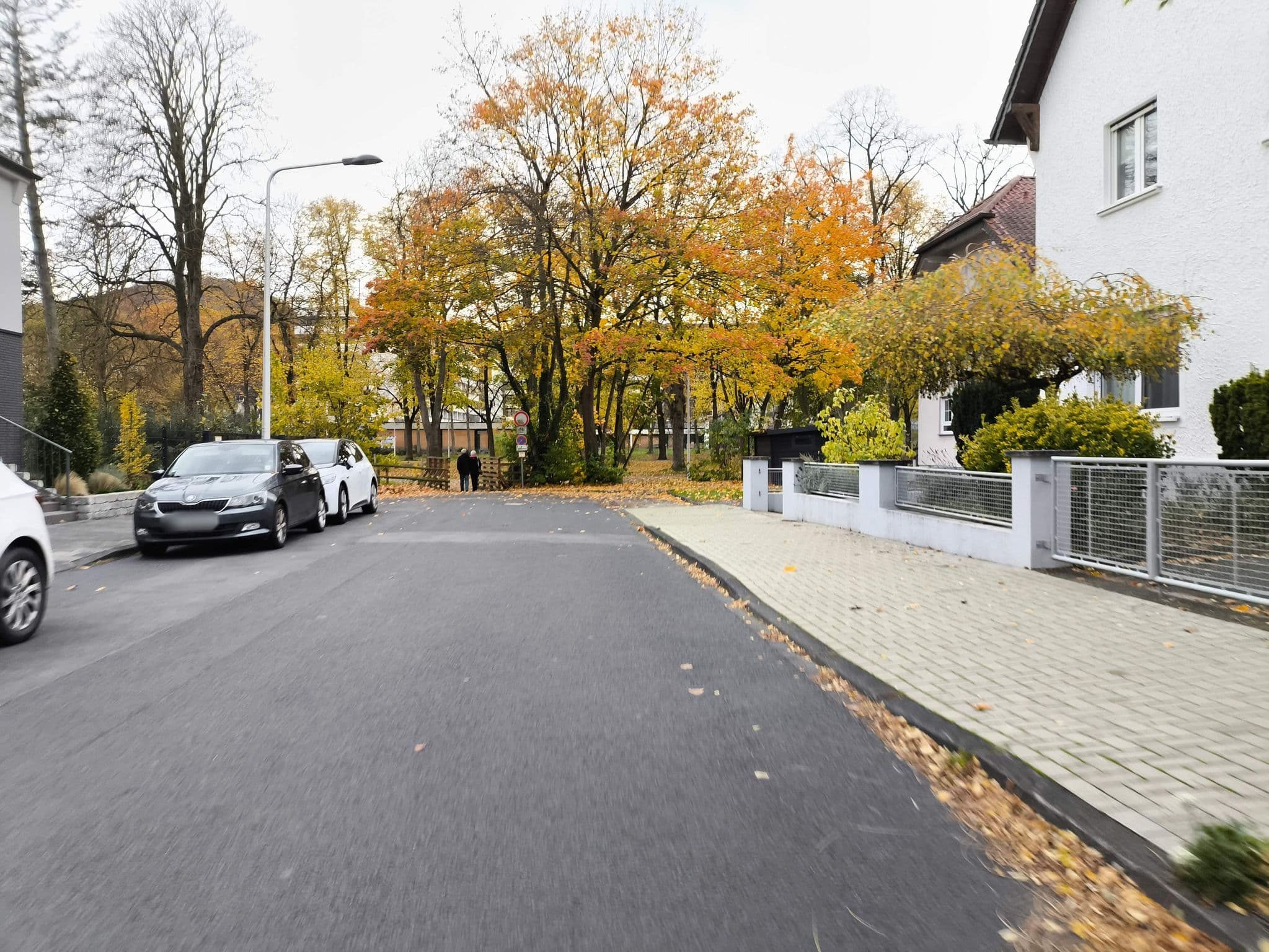Street view near Ferienwohnungen am Park, Bad Neuenahr-Ahrweiler — © wolly79 (CC BY-SA · Mapillary)