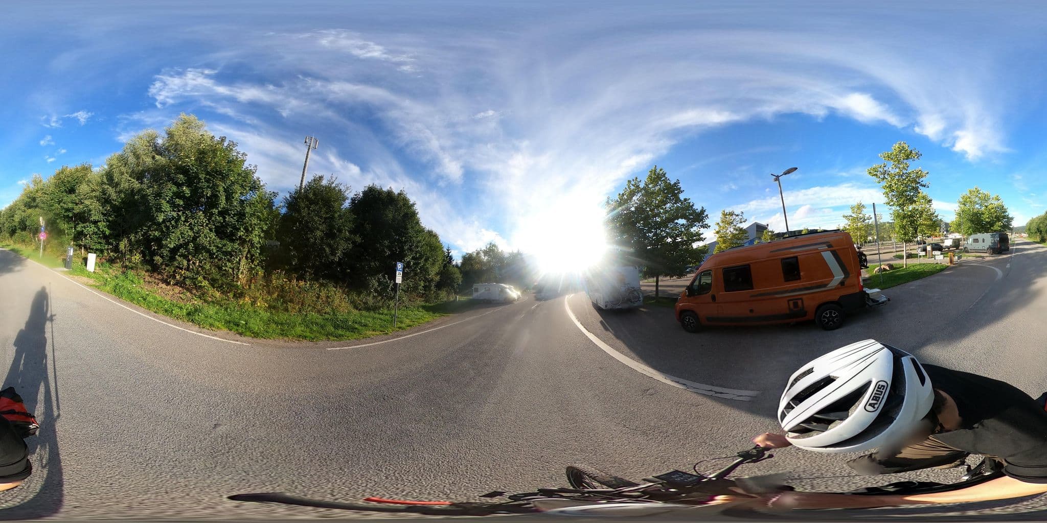 Street view near Großparkplatz P1 Titisee Am Badeparadies, Titisee-Neustadt — © RadNETZ (CC BY-SA · Mapillary)