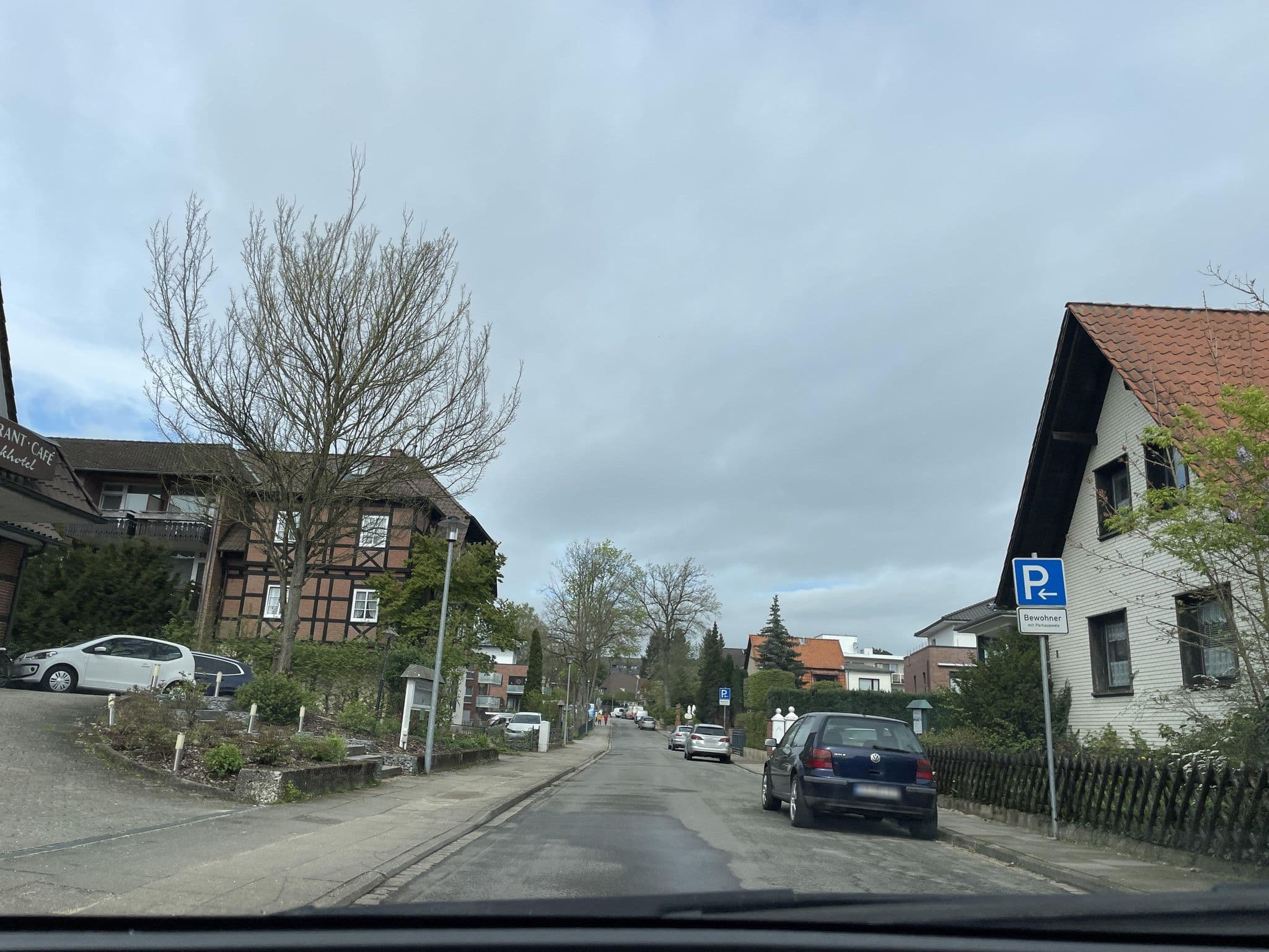 Street view near Parkhotel Bad Bevensen, Bad Bevensen — © hotteliene (CC BY-SA · Mapillary)