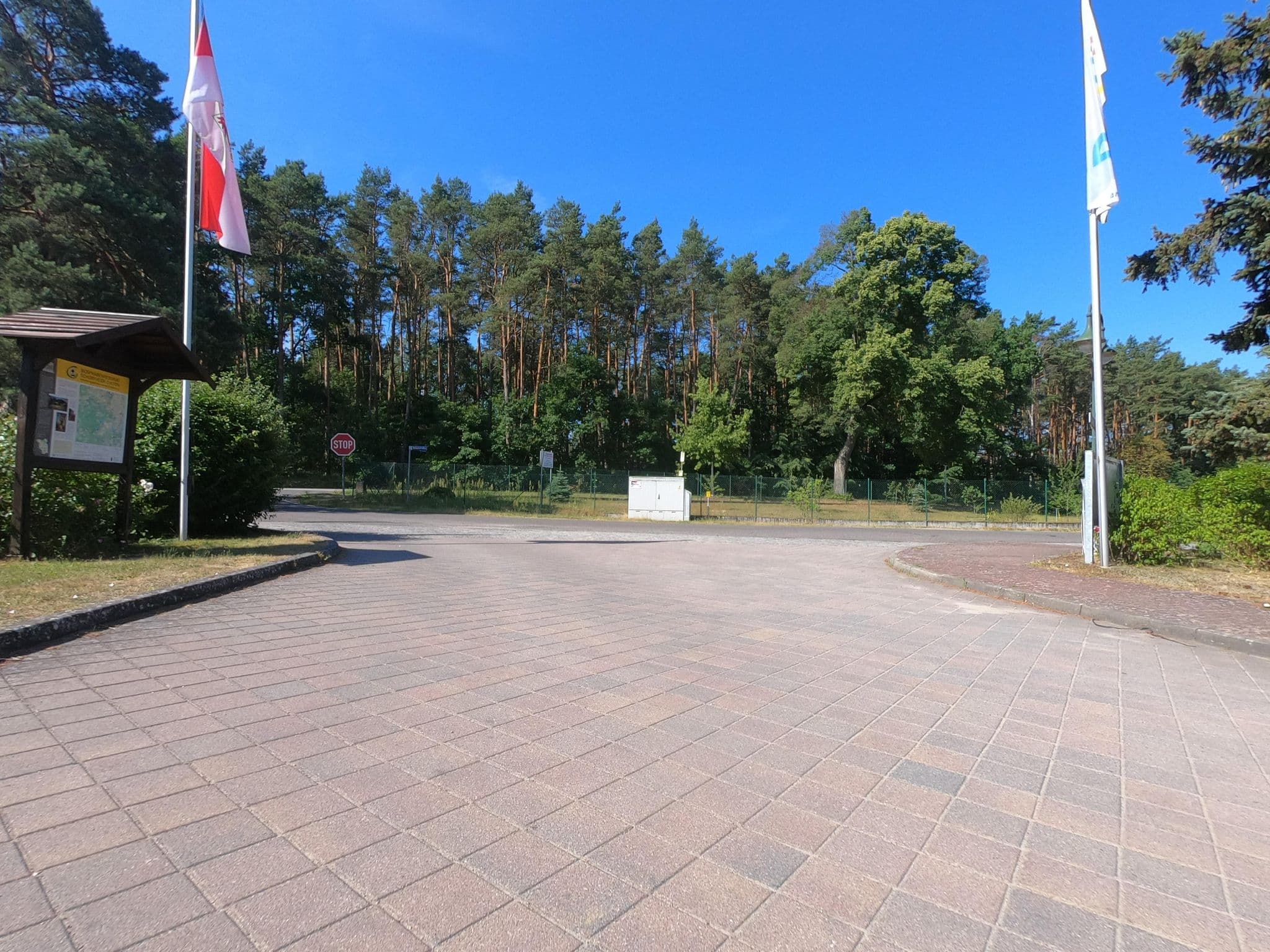 Street view near Bungis 1-4, Joachimsthal — © carlheinz (CC BY-SA · Mapillary)