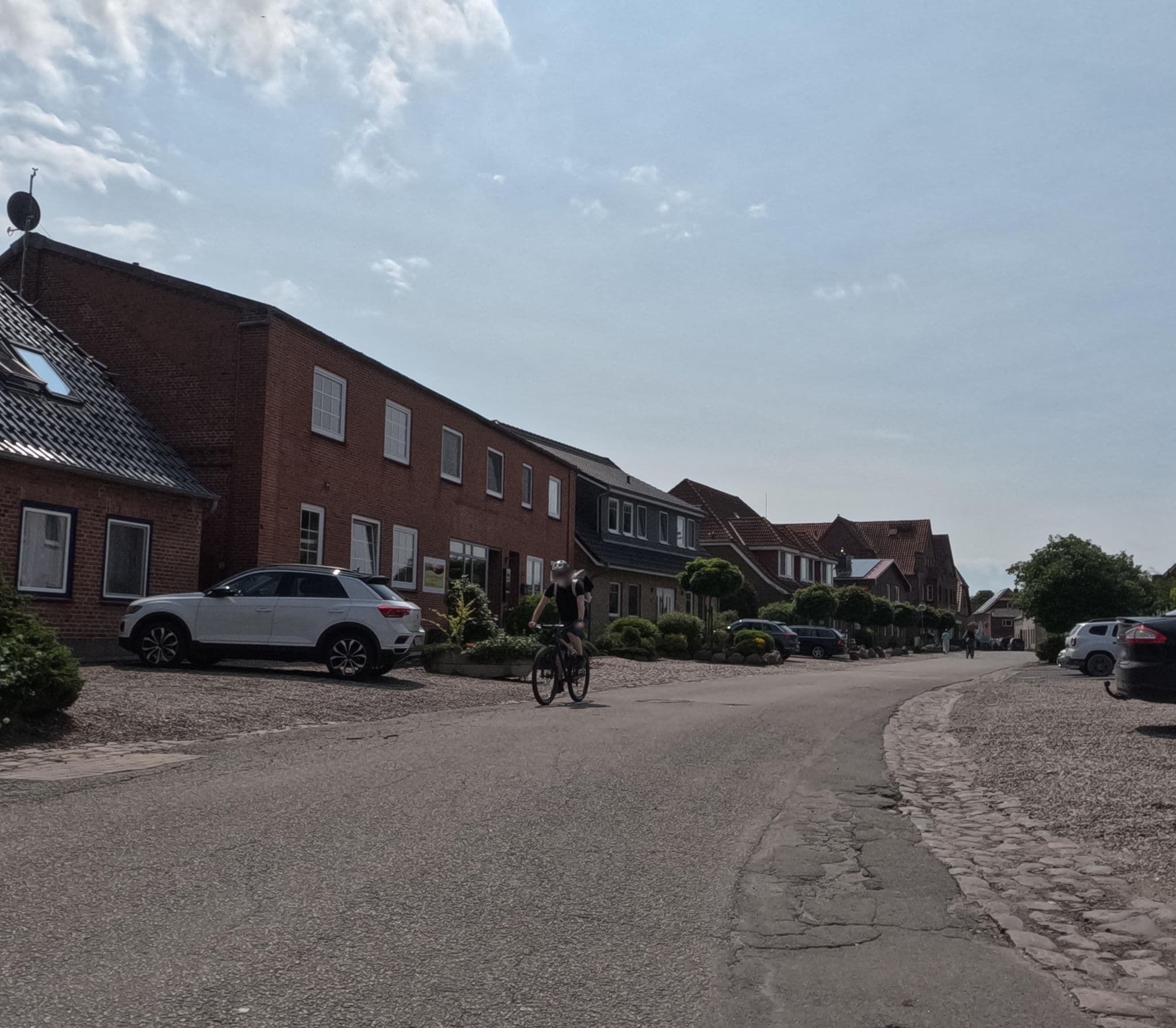Street view near Ferienhaus „Lütte Reetdachkate“, Fehmarn — © chuck (CC BY-SA · Mapillary)