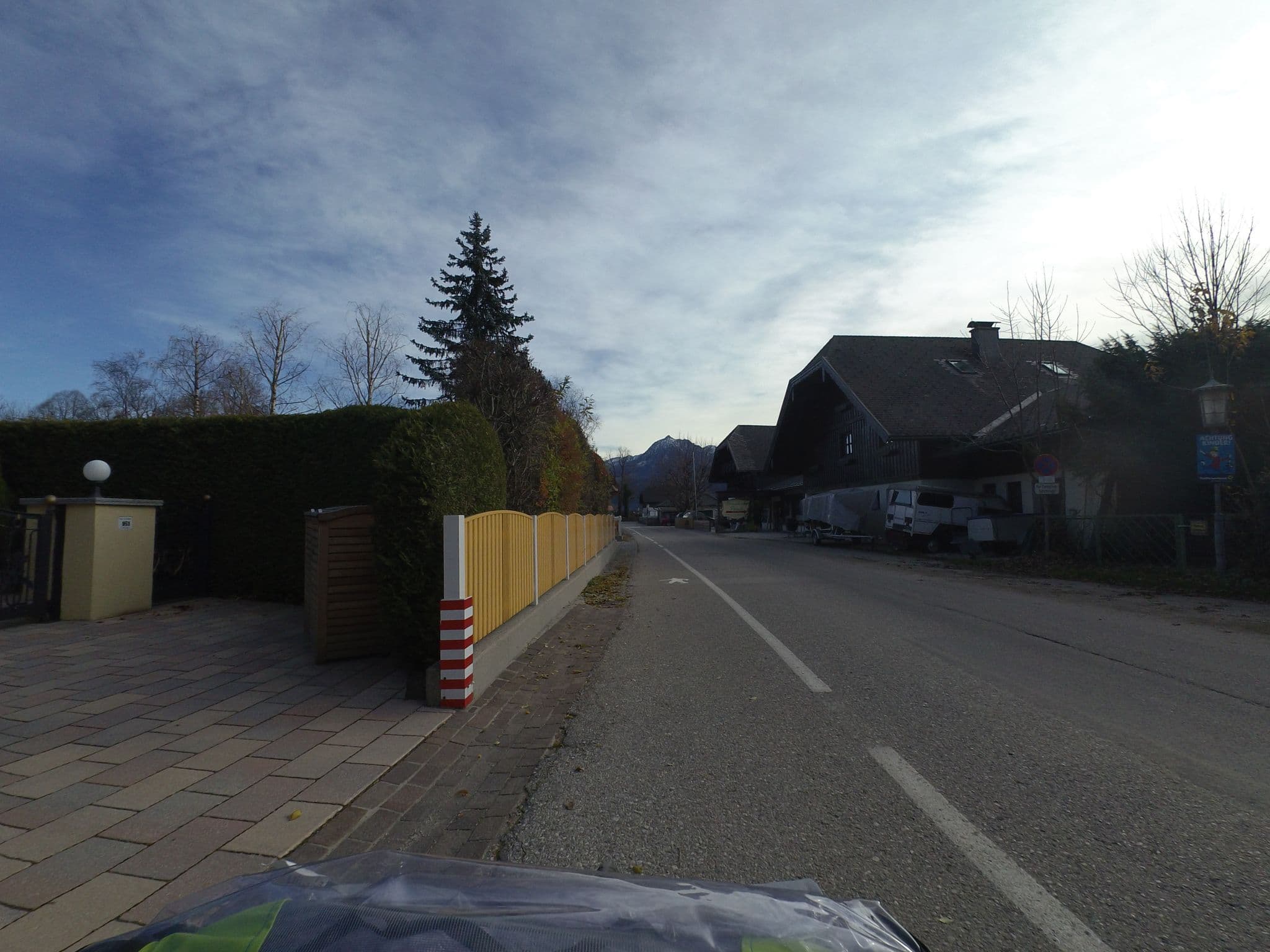 Street view near Haus Arndt, Sankt Wolfgang im Salzkammergut — © schermy_at (CC BY-SA · Mapillary)