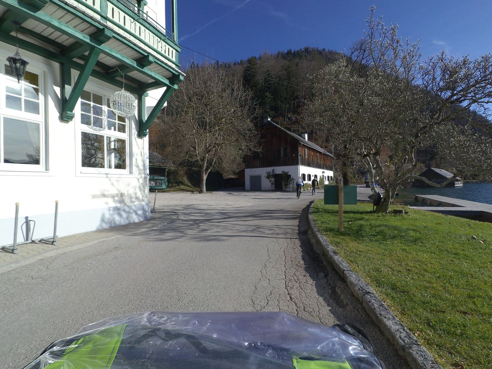Street view near Hotel Fürberg, Sankt Gilgen — © schermy_at (CC BY-SA · Mapillary)