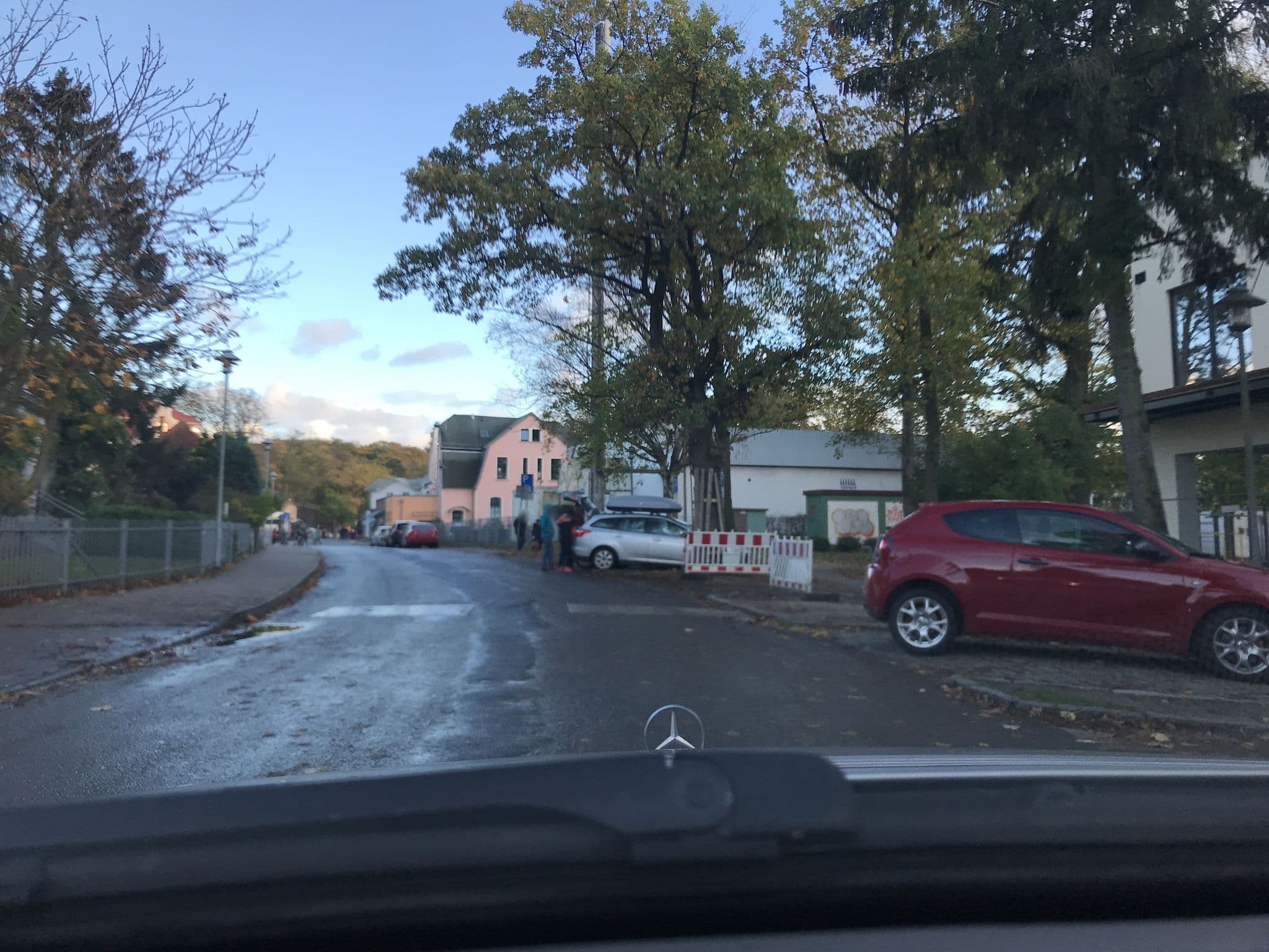 Street view near Hotel am Kurpark, Ostseebad Zinnowitz — © saschahaberkorn (CC BY-SA · Mapillary)