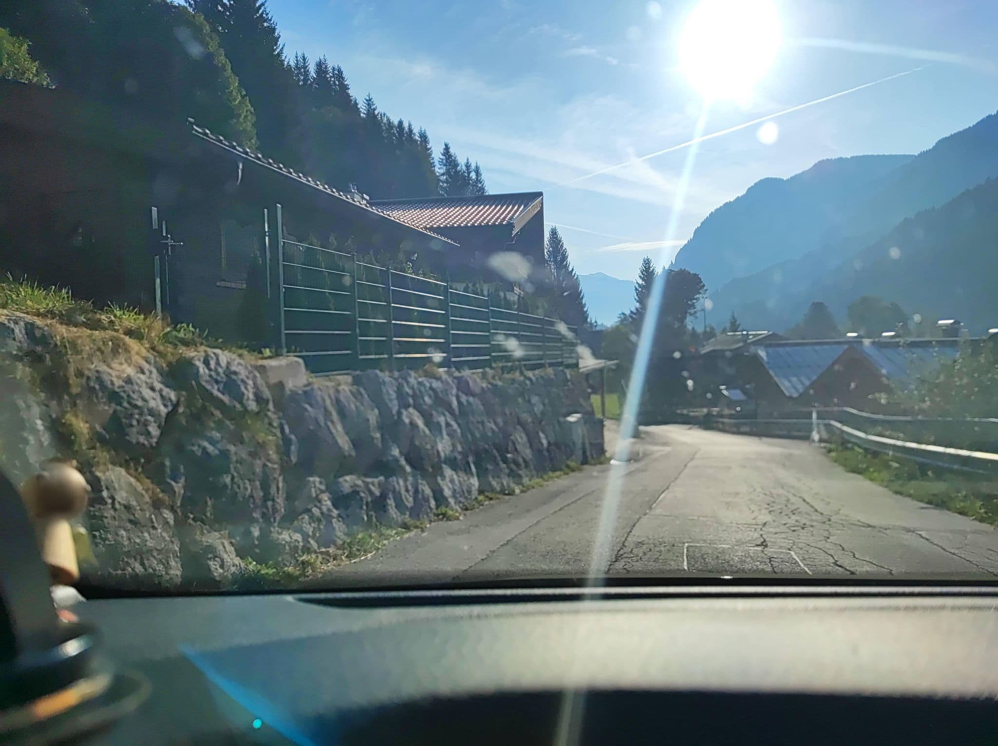 Street view near AlpenParks Apartment & Ferienresort Rehrenberg Viehhofen, Maishofen — © DietAugustin (CC BY-SA · Mapillary)