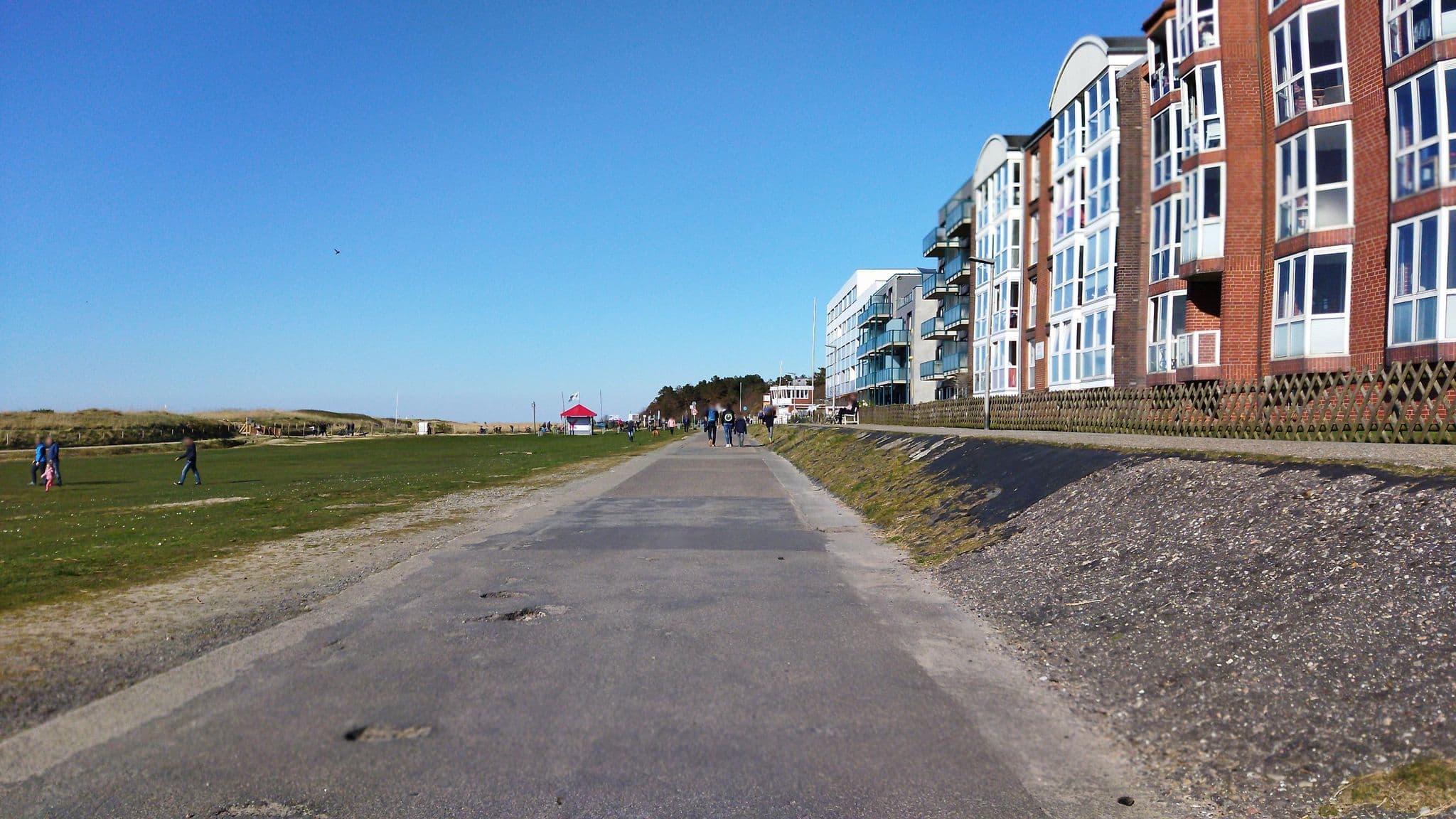Street view near Haus Horizont, Cuxhaven