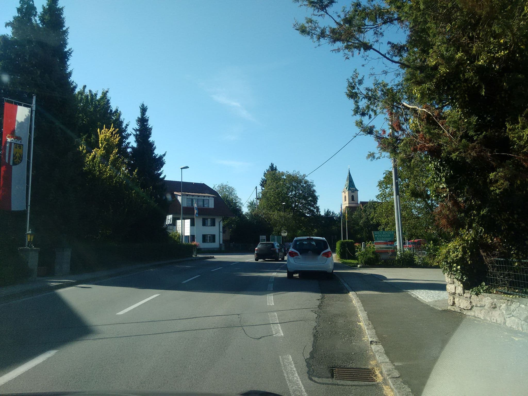 Street view near Haus Binder, Schörfling — © gzin (CC BY-SA · Mapillary)