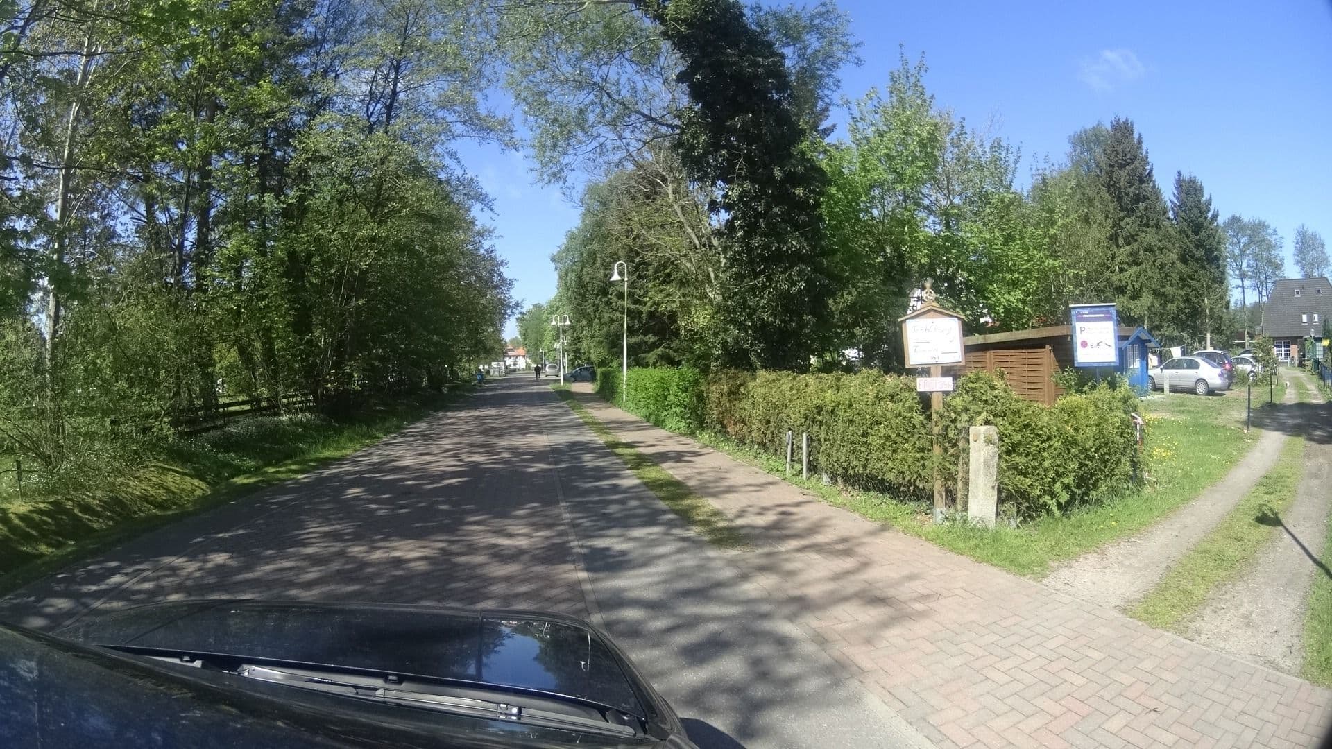 Street view near Haus Hygge, Ostseebad Prerow — © atpl_pilot (CC BY-SA · Mapillary)
