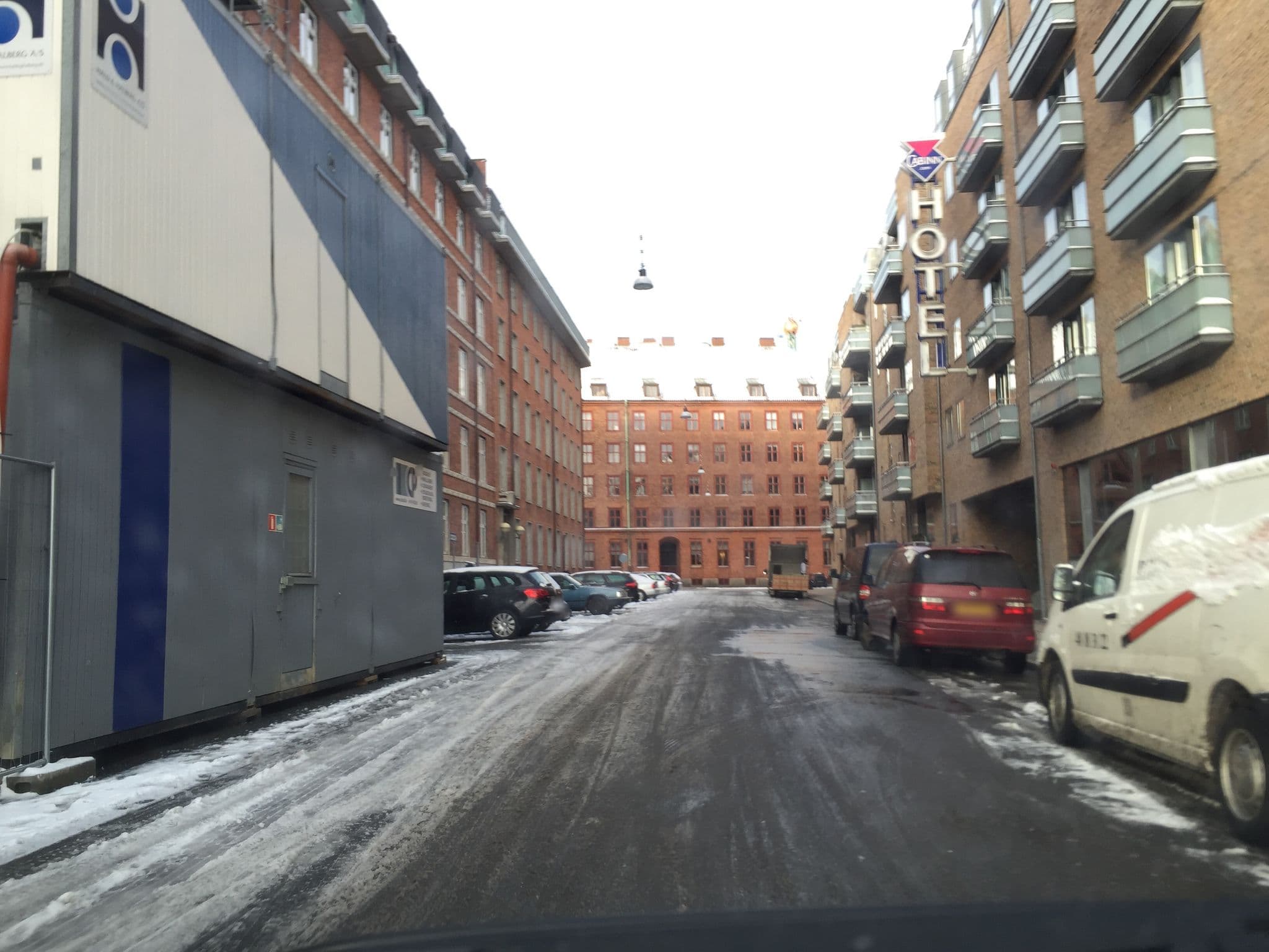 Street view near Cabinn City, Copenhagen — © vicval (CC BY-SA · Mapillary)