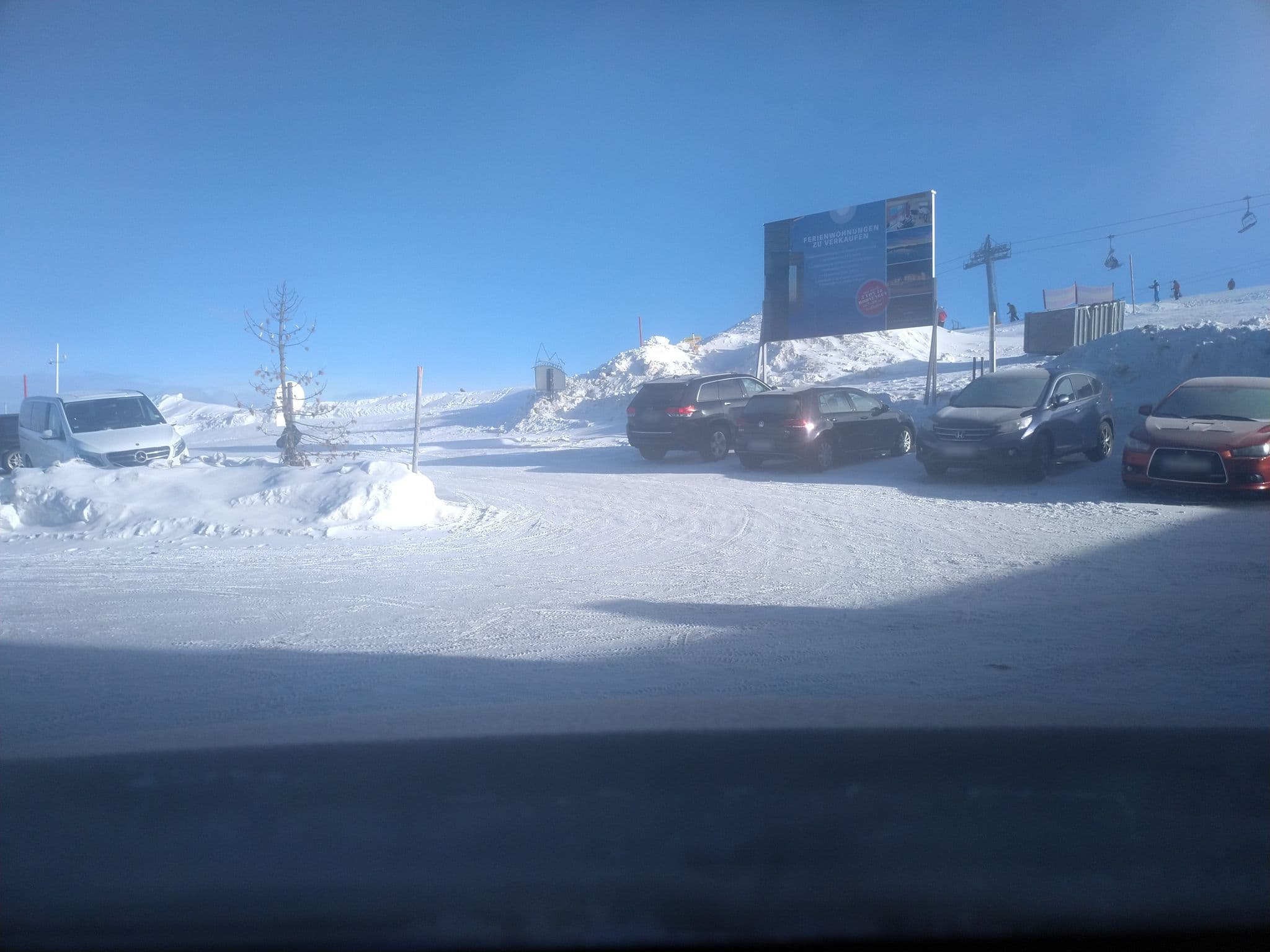 Street view near Alpinhotel Pacheiner, Bodensdorf — © mappatman (CC BY-SA · Mapillary)