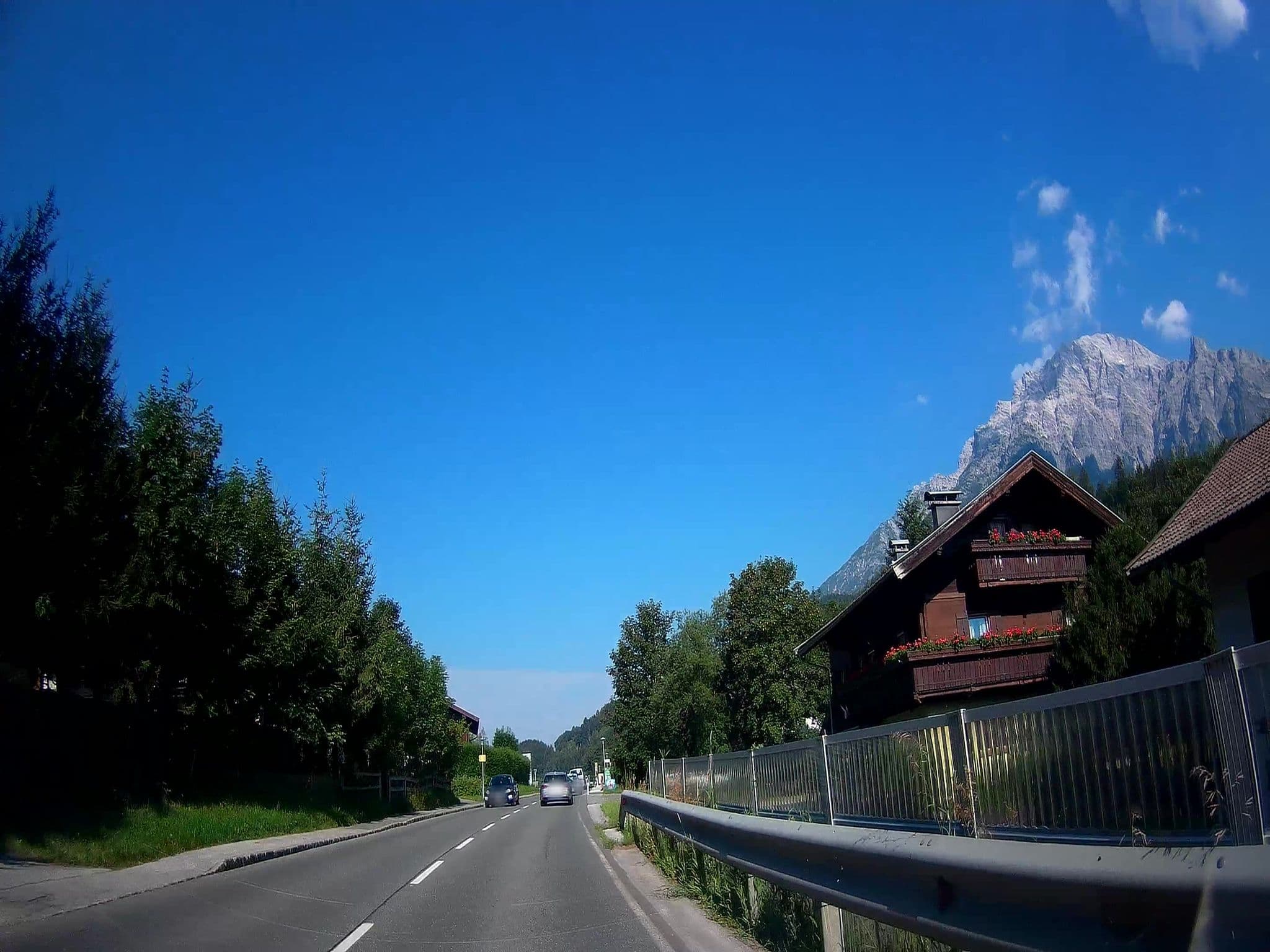 Street view near Haus Wildbach, Saalfelden am Steinernen Meer — © fuchserl (CC BY-SA · Mapillary)