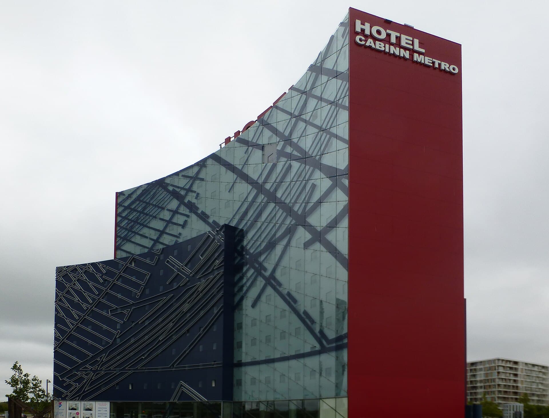 Cabinn Metro (via Wikimedia Commons, CC BY-SA 3.0)
