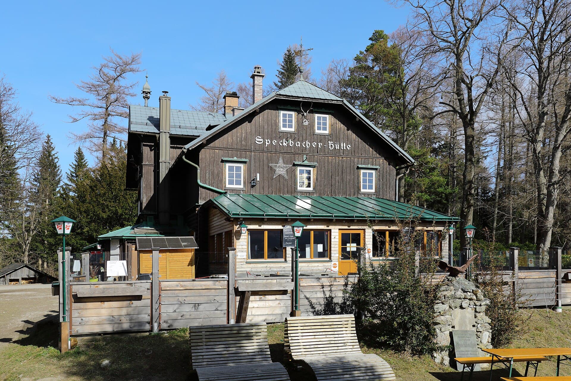 Speckbacher Hütte (via Wikimedia Commons, CC BY-SA 4.0)