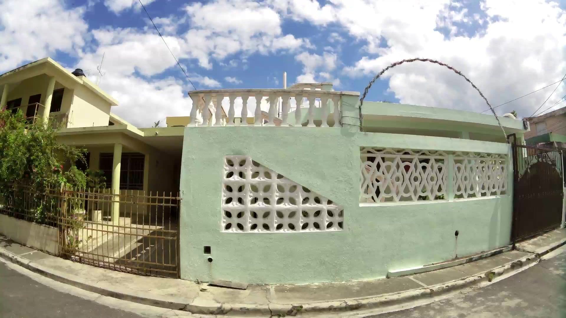 Street view near calle 42, #3, Ensanche Luperón — © kaartcam (CC BY-SA · Mapillary)