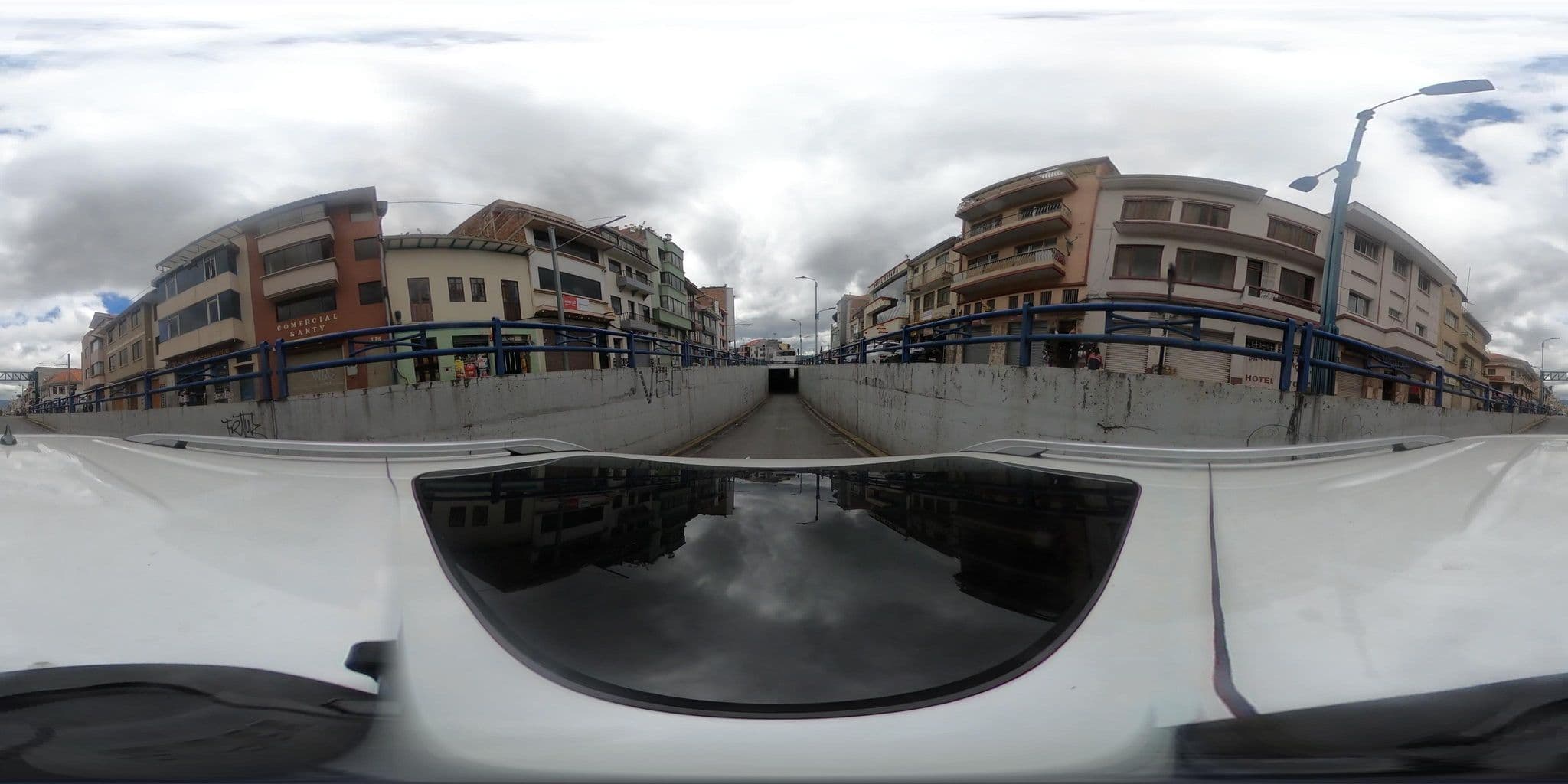 Street view near Tito, Cuenca