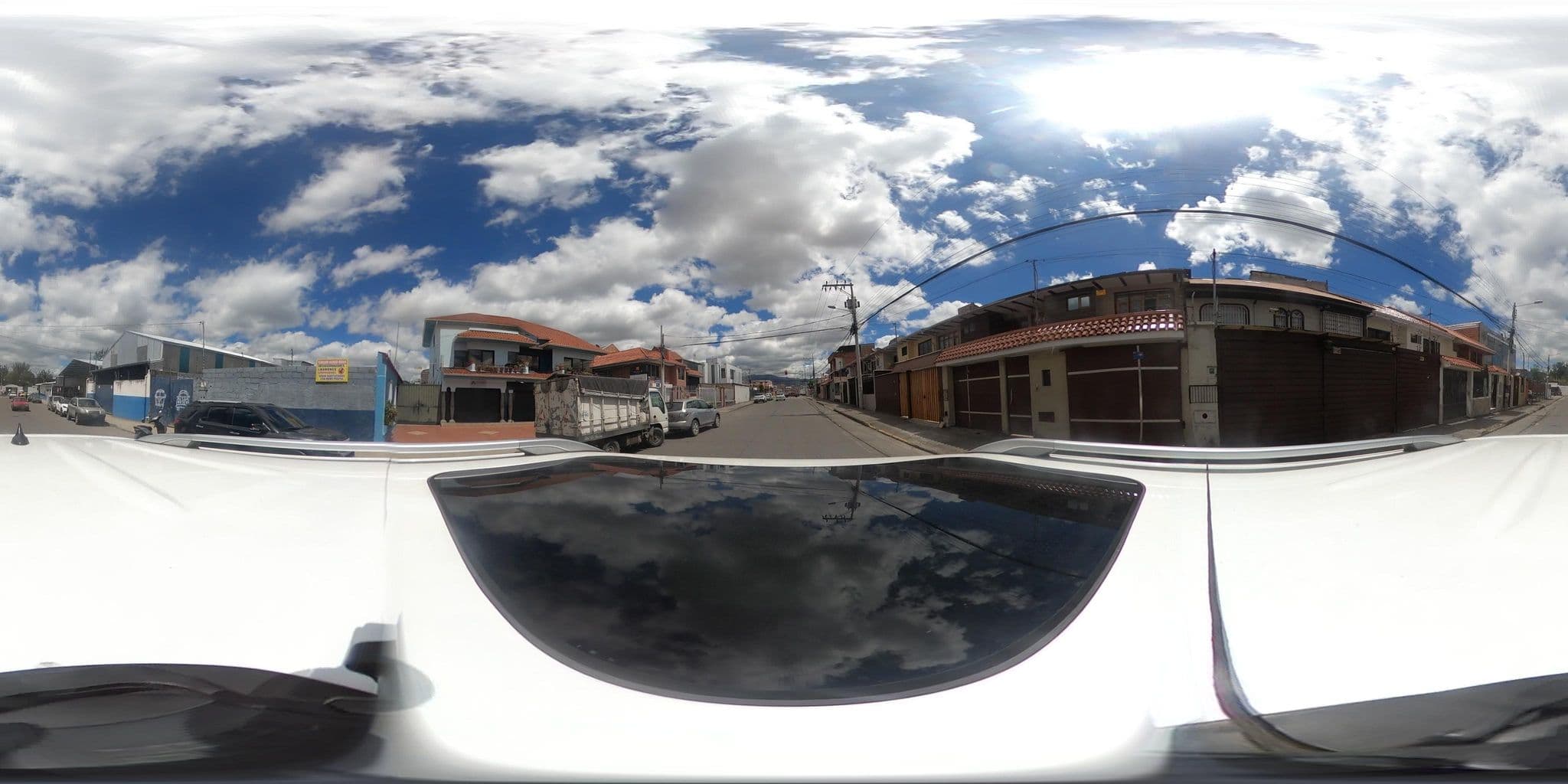 Street view near Los Ángeles, Cuenca