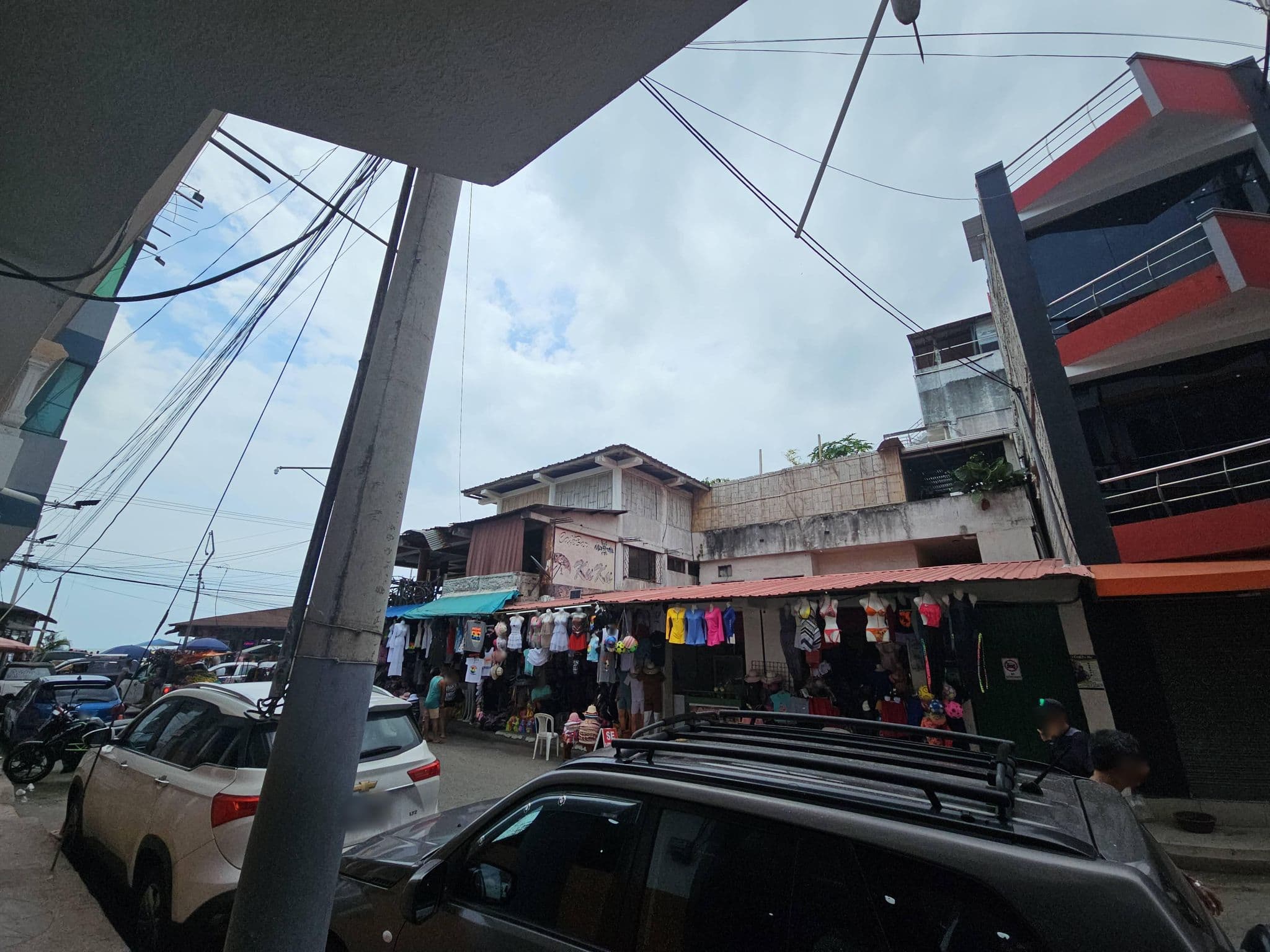 Street view near Club Real, Esmeraldas — © jordana123 (CC BY-SA · Mapillary)