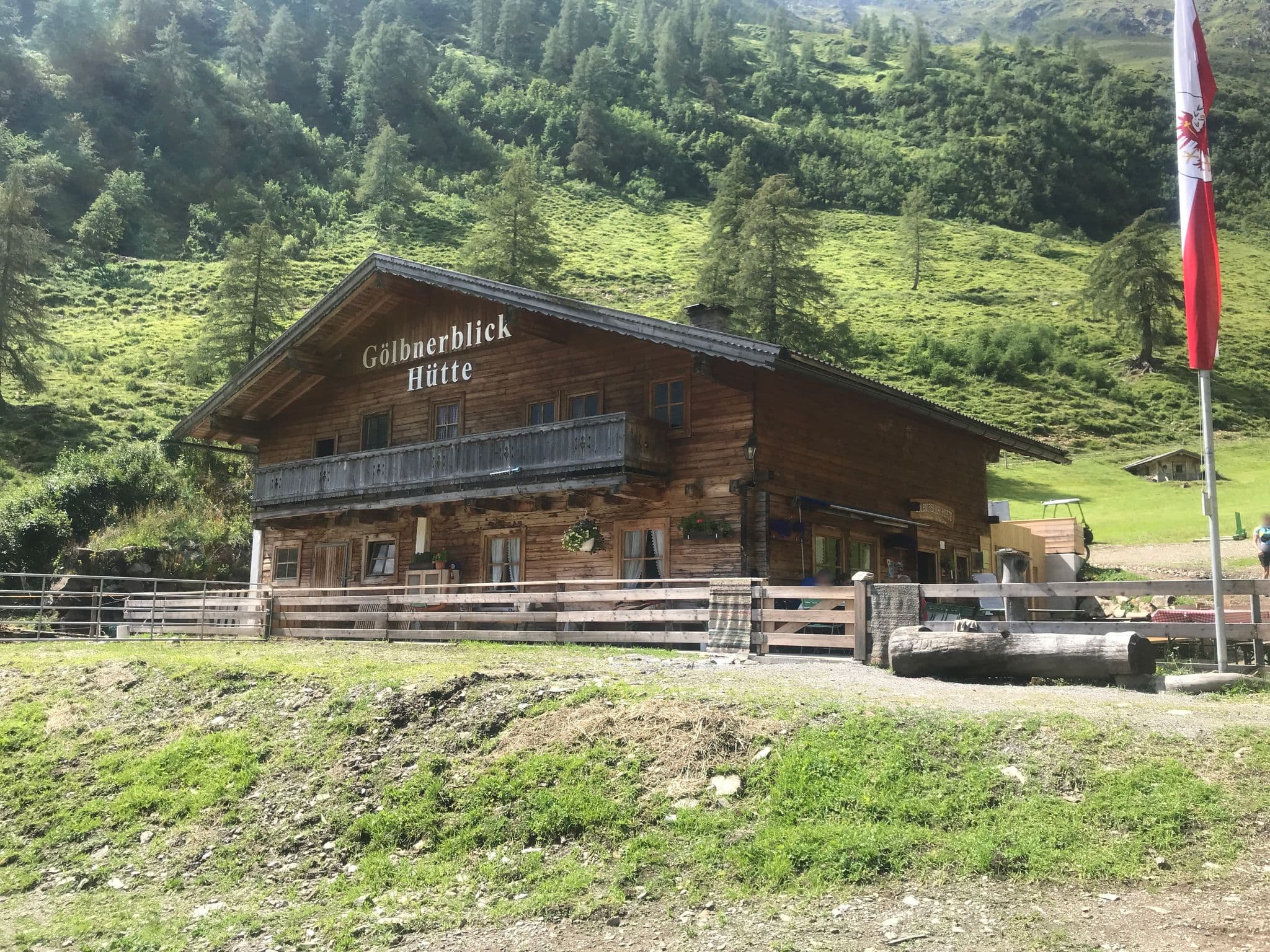 Street view near Gölbnerblick Hütte, Sillian — © flocki (CC BY-SA · Mapillary)