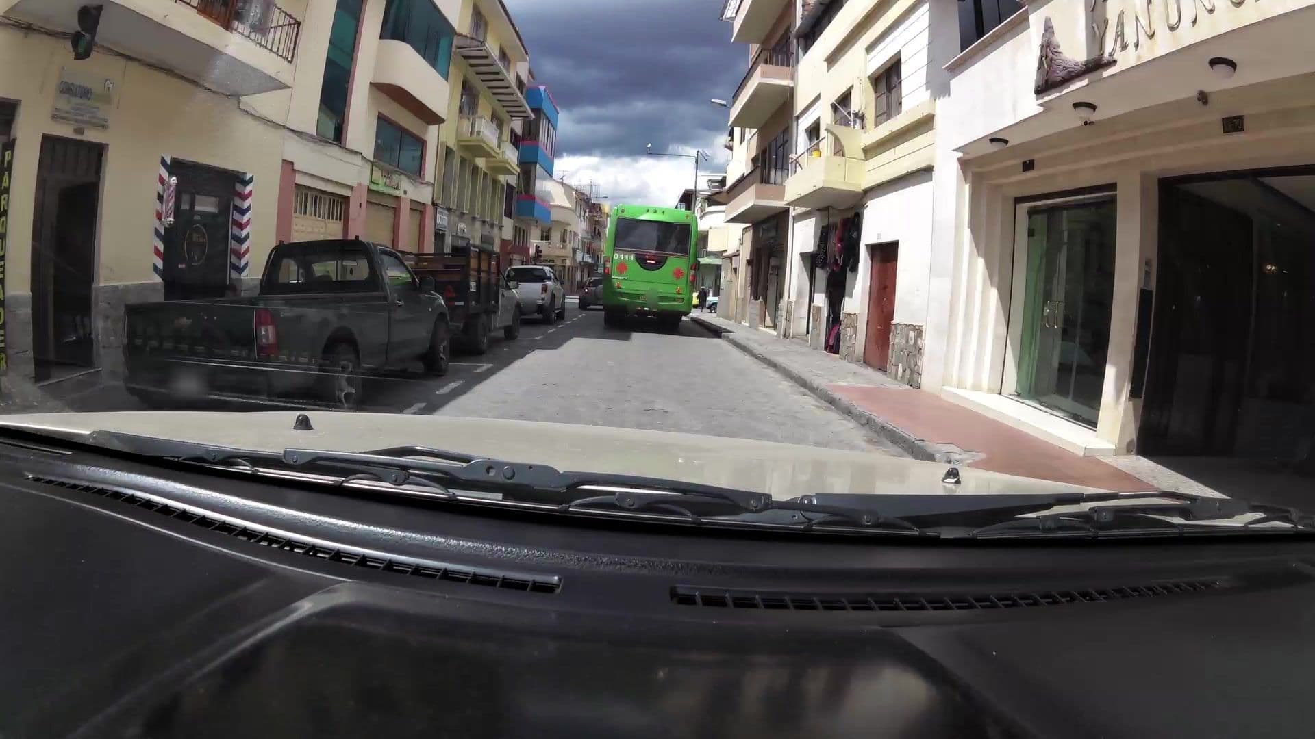 Street view near Hotel Yanuncay, Cuenca