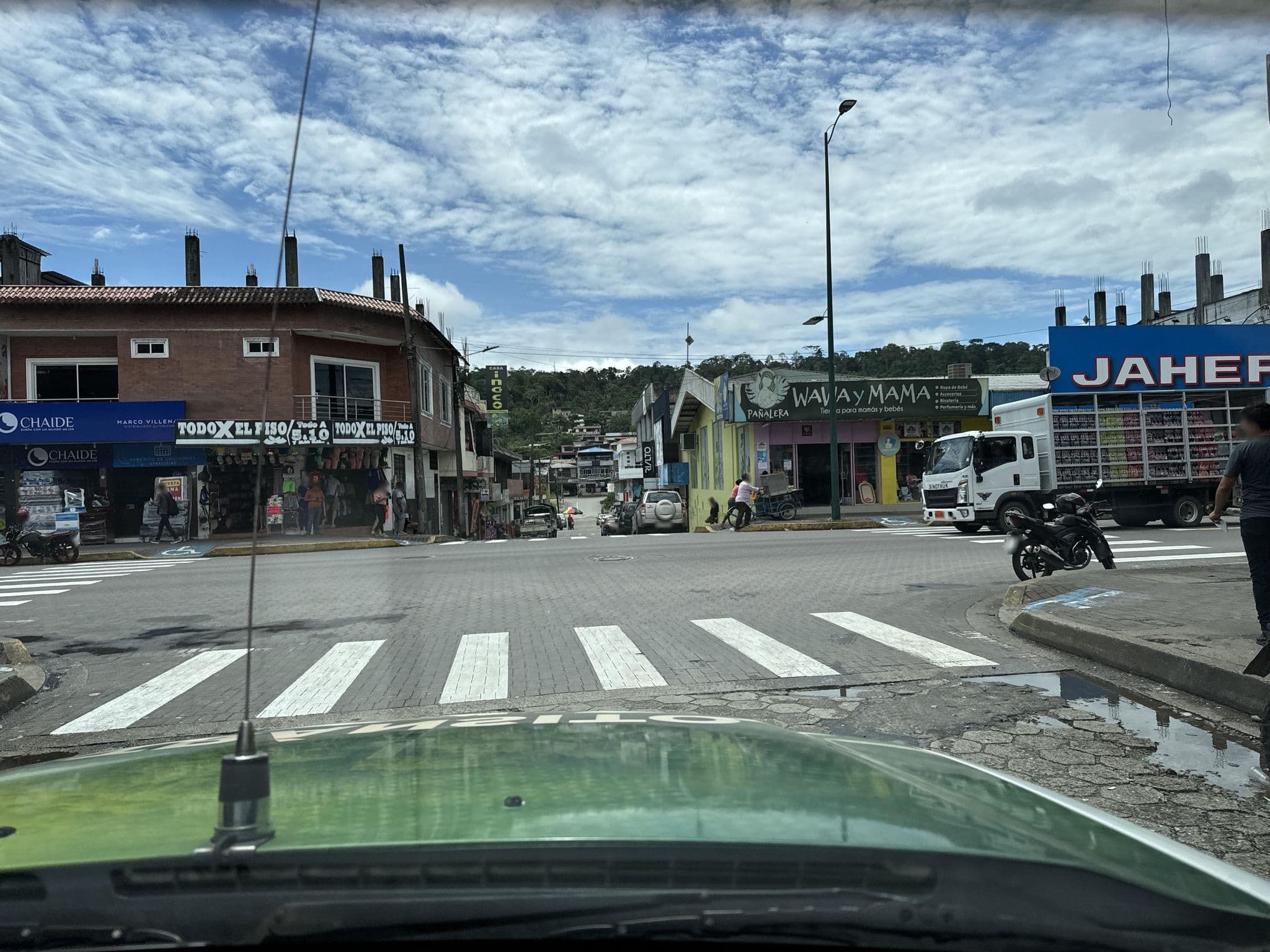Street view near Bitoonko, Tena — © Segundoy (CC BY-SA · Mapillary)