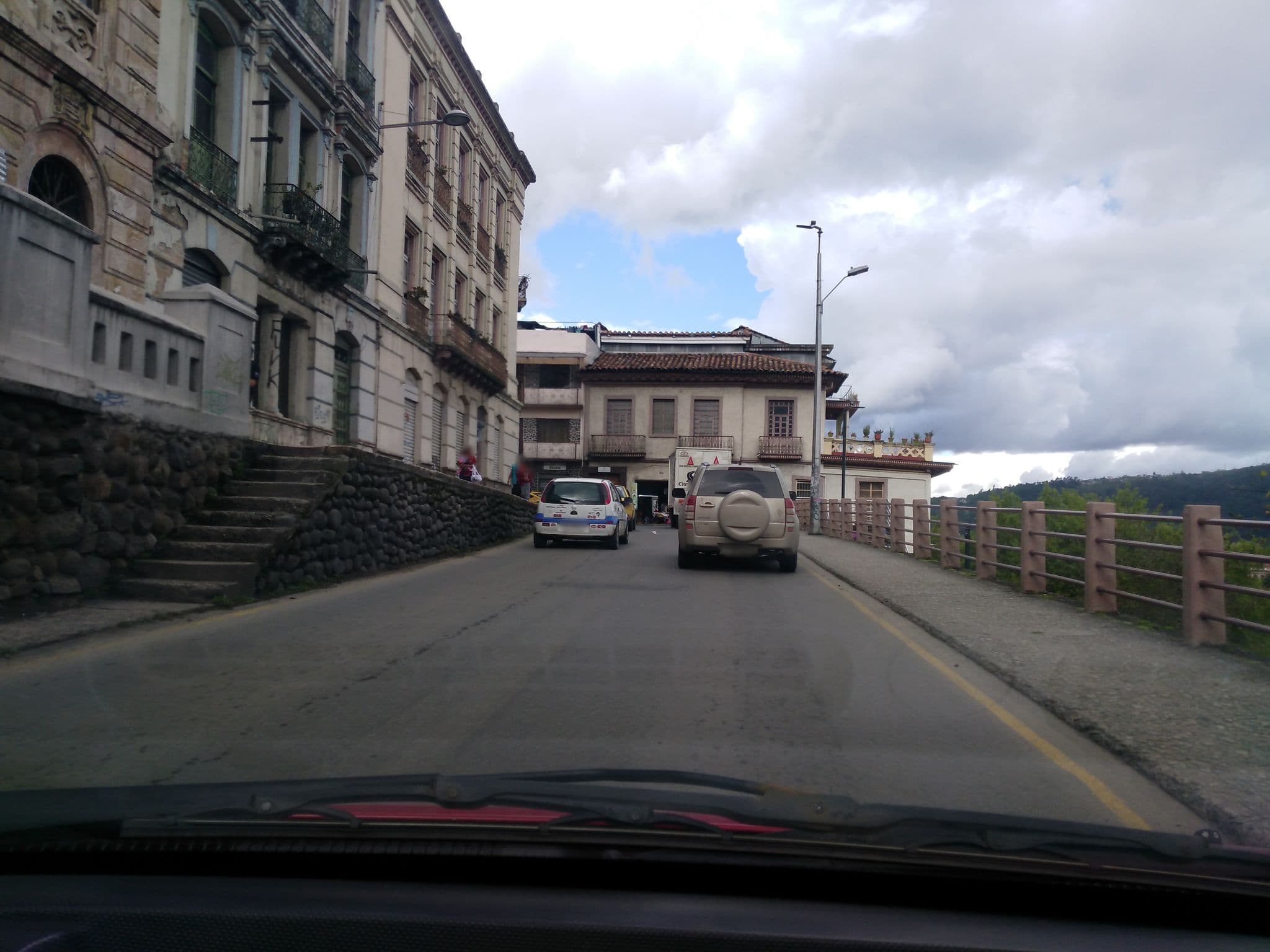 Street view near Hostal El Rio, Cuenca