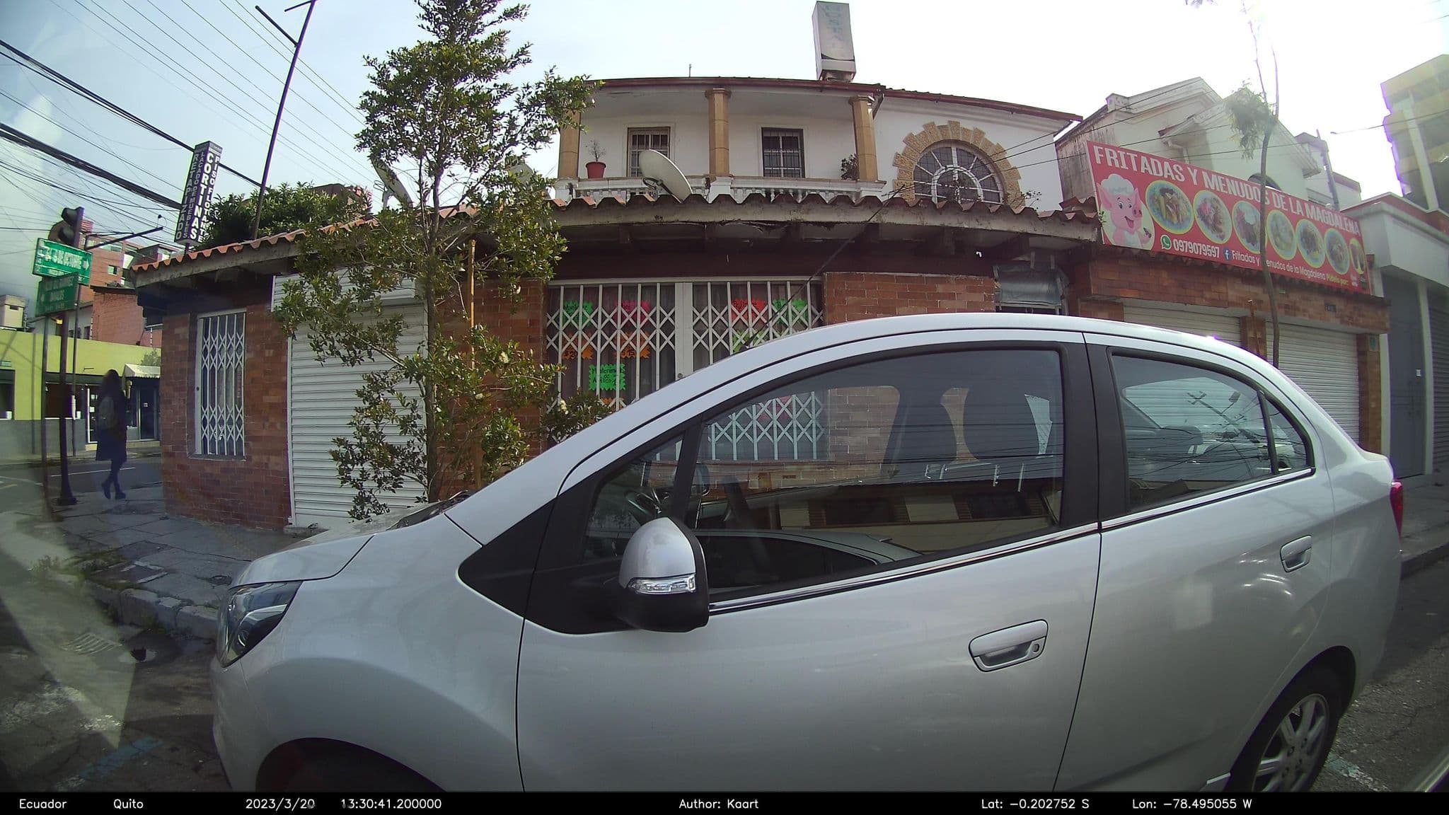 Street view near Hostal Abo, Quito