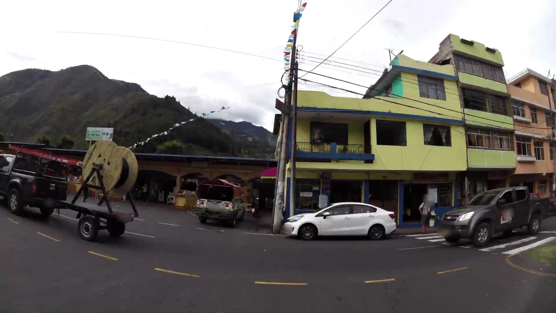 Street view near Hostal Don Diego, Baños